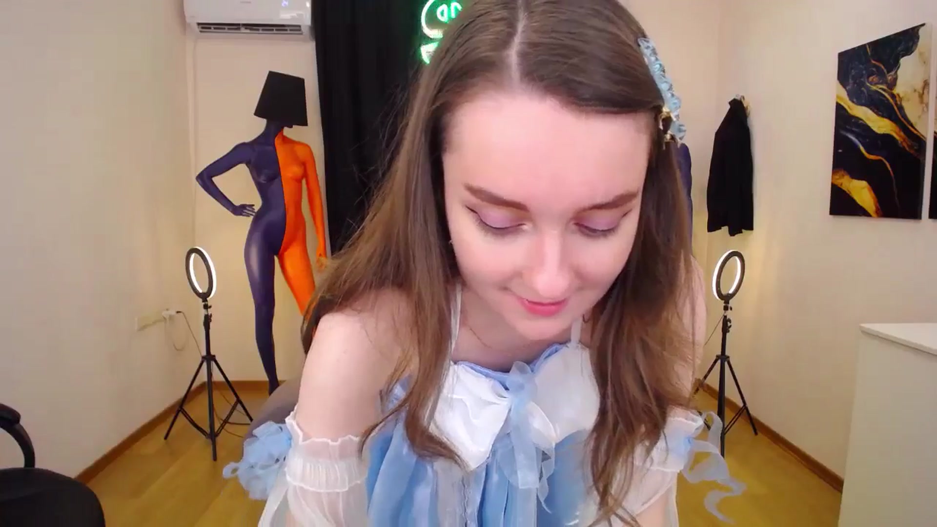 Gallery image thumbnail from Milim_Nava's myfreecams stream on, 06/14/2024, 12:14 image 5 of 20