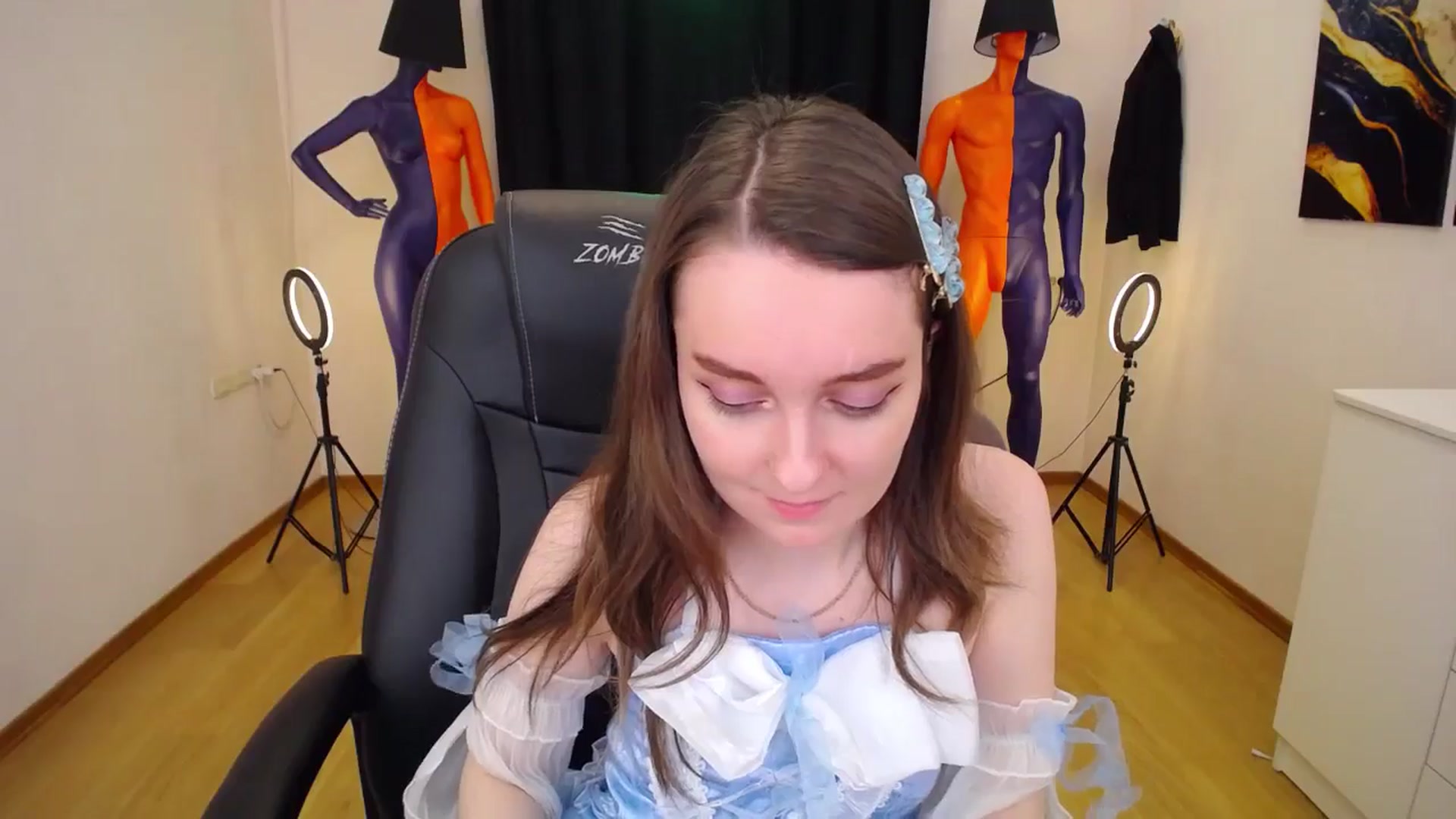 Gallery image thumbnail from Milim_Nava's myfreecams stream on, 06/14/2024, 12:14 image 14 of 20
