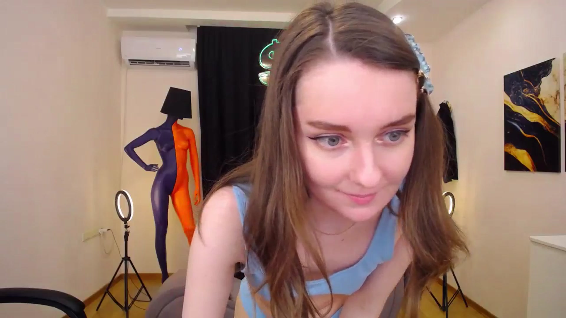 Gallery image thumbnail from Milim_Nava's myfreecams stream on, 06/14/2024, 14:07 image 7 of 20