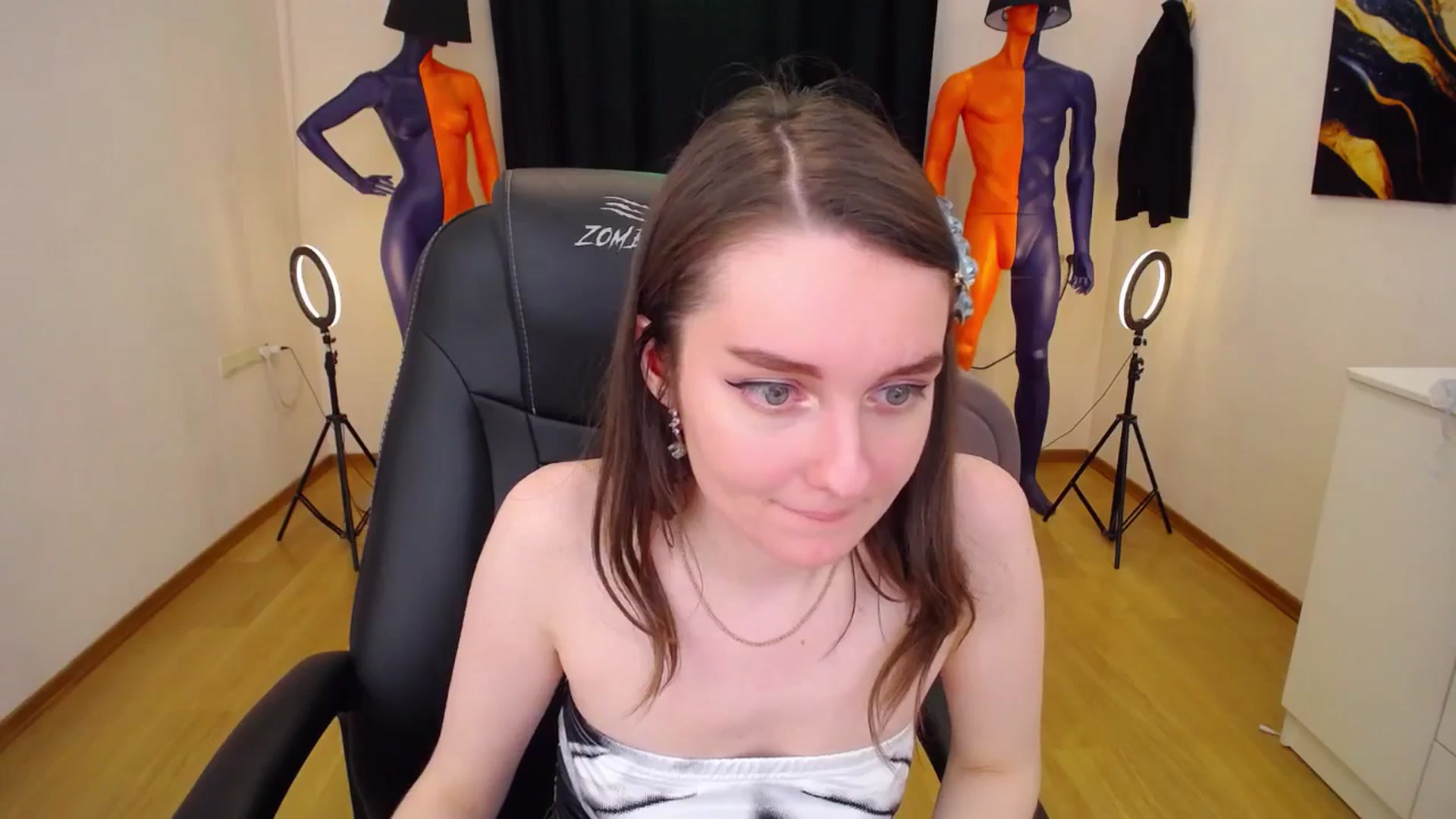 Gallery image thumbnail from Milim_Nava's myfreecams stream on, 06/14/2024, 17:03 image 12 of 20