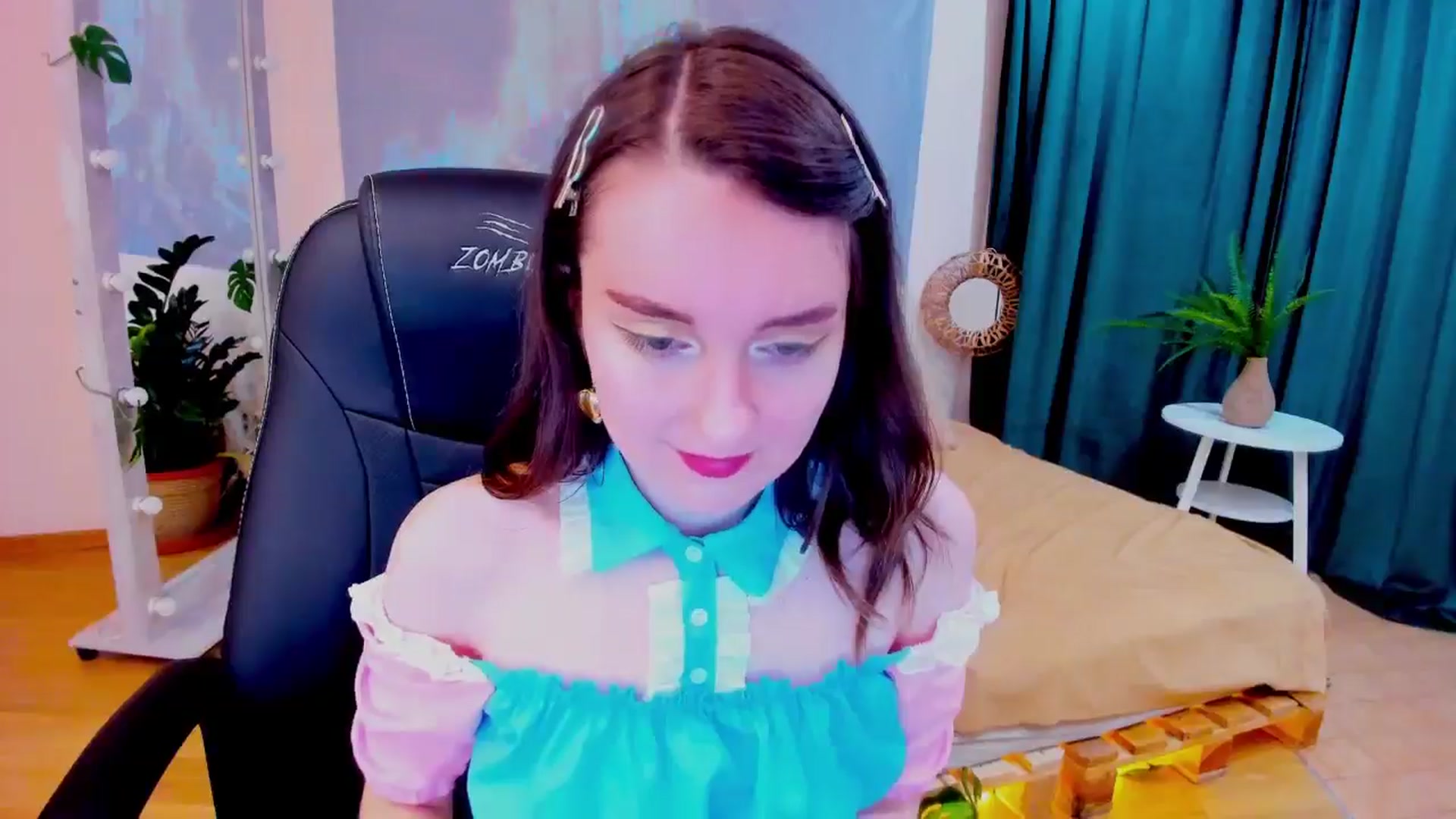 Gallery image thumbnail from Milim_Nava's myfreecams stream on, 06/17/2024, 19:44 image 14 of 20
