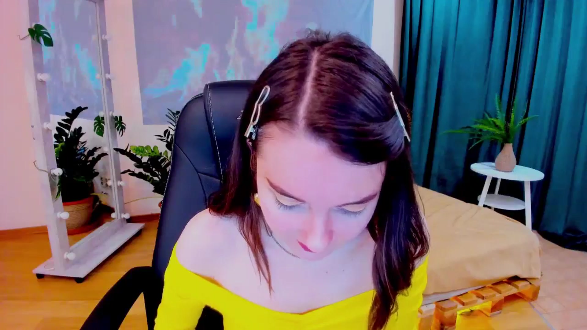Gallery image thumbnail from Milim_Nava's myfreecams stream on, 06/17/2024, 19:44 image 5 of 20