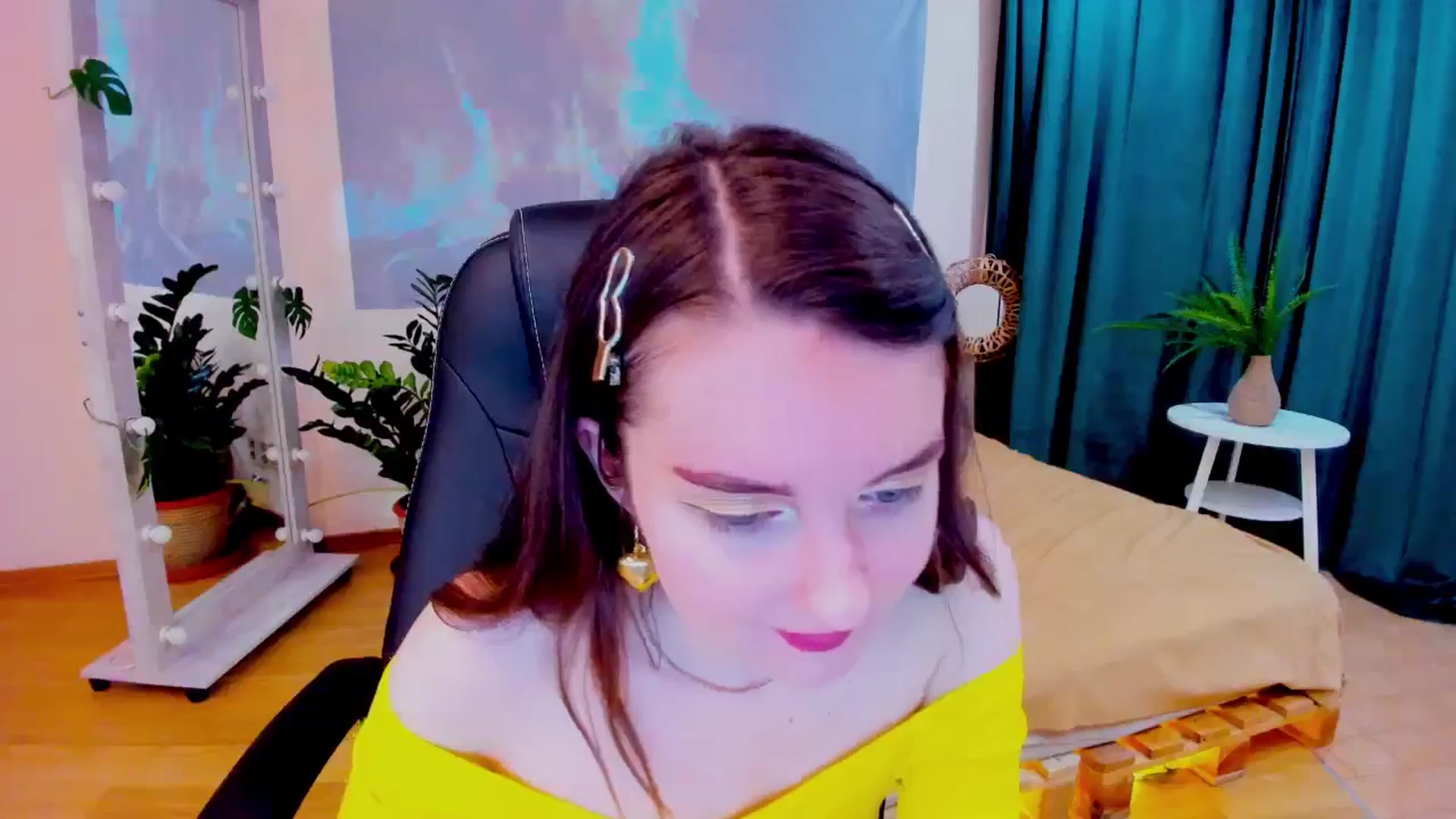Gallery image thumbnail from Milim_Nava's myfreecams stream on, 06/17/2024, 19:44 image 7 of 20