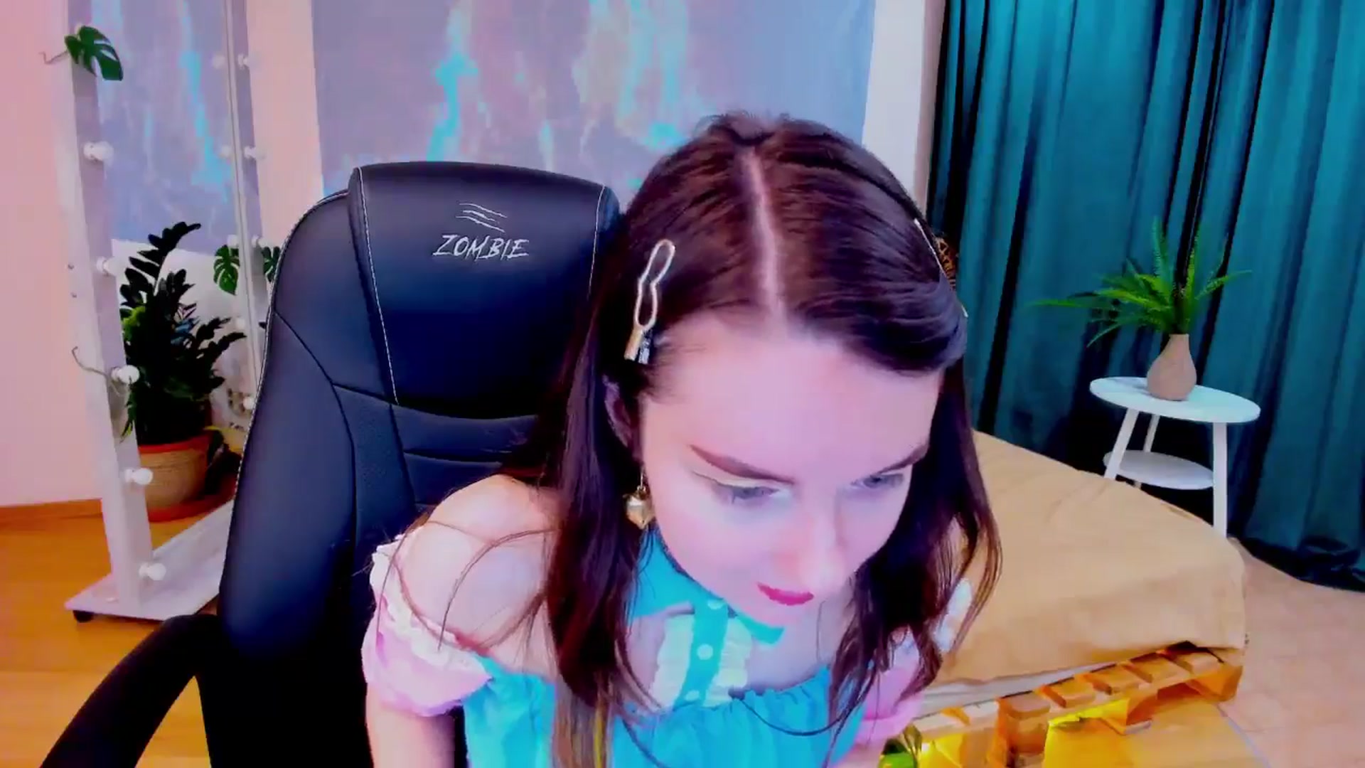 Gallery image thumbnail from Milim_Nava's myfreecams stream on, 06/17/2024, 19:44 image 17 of 20