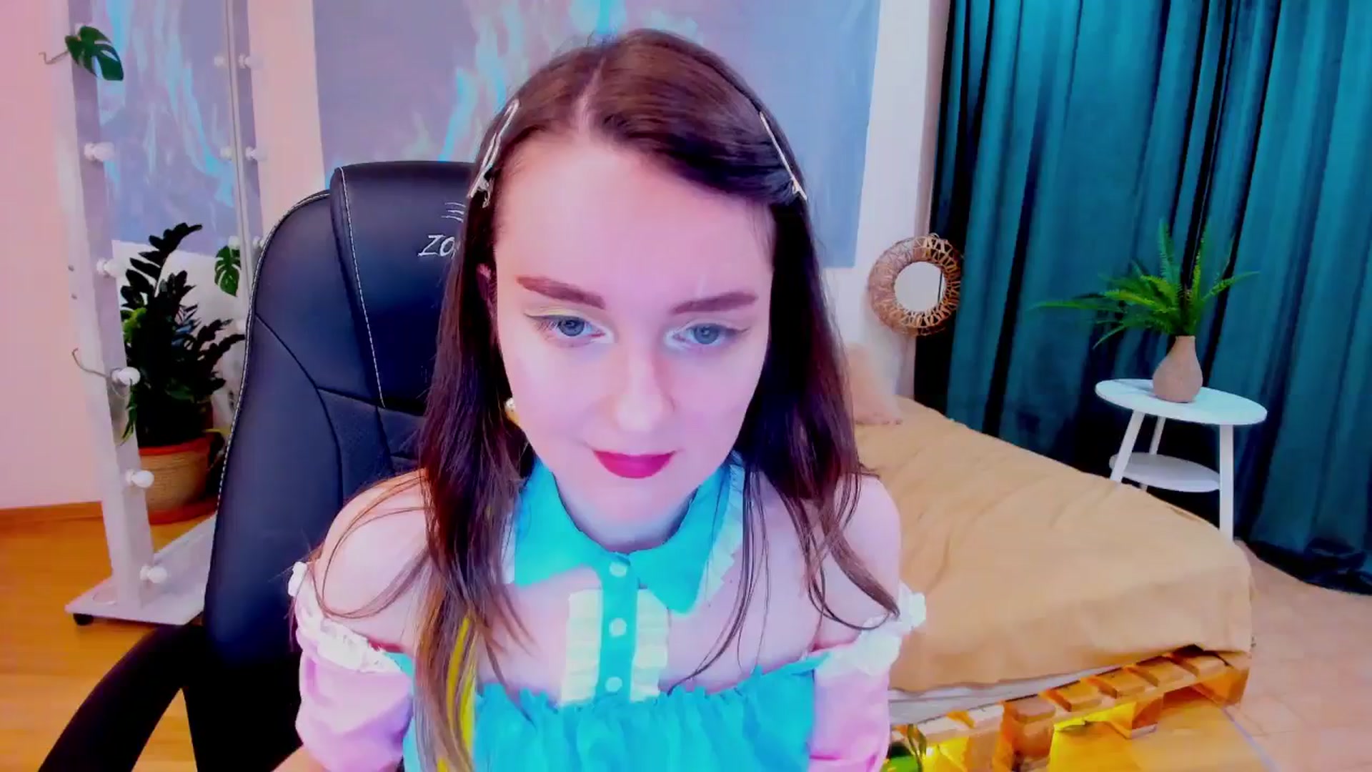 Gallery image thumbnail from Milim_Nava's myfreecams stream on, 06/17/2024, 19:44 image 16 of 20