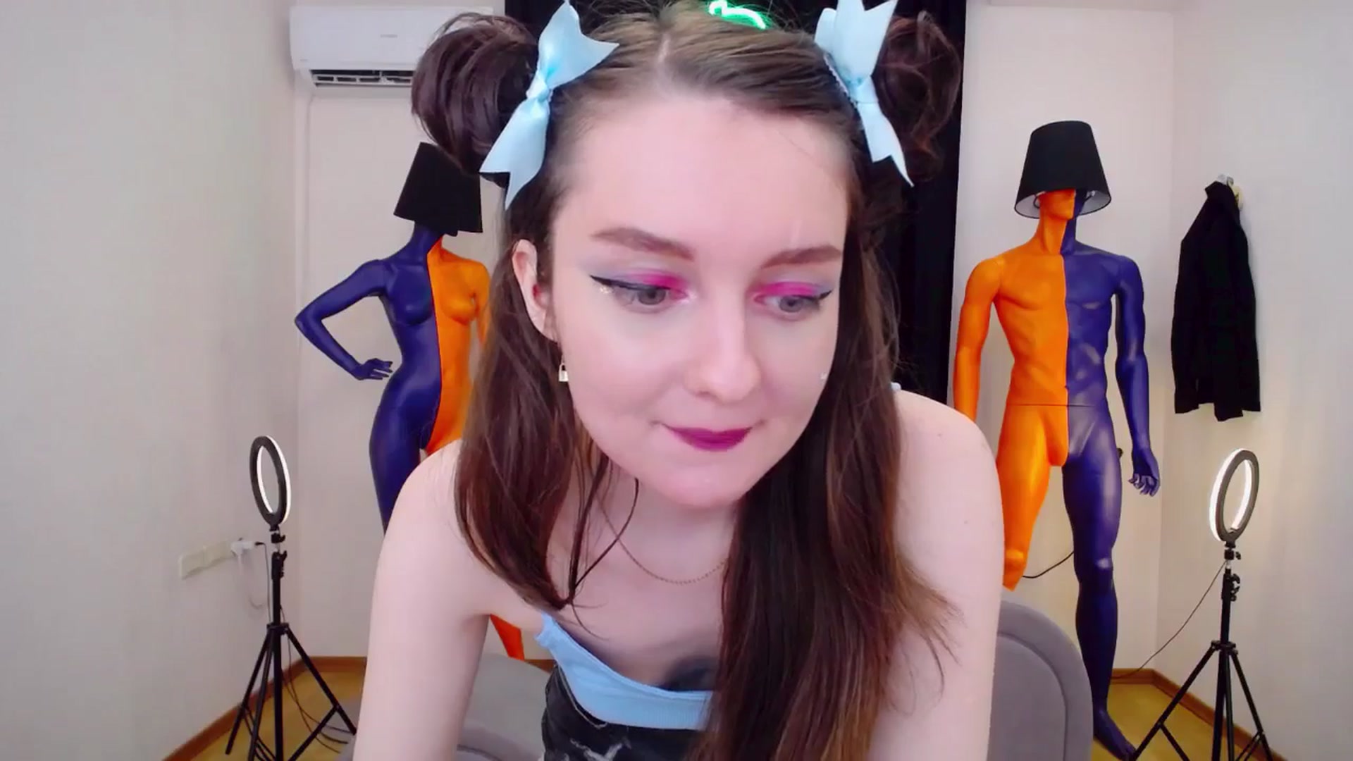Gallery image thumbnail from Milim_Nava's myfreecams stream on, 06/18/2024, 18:37 image 7 of 20