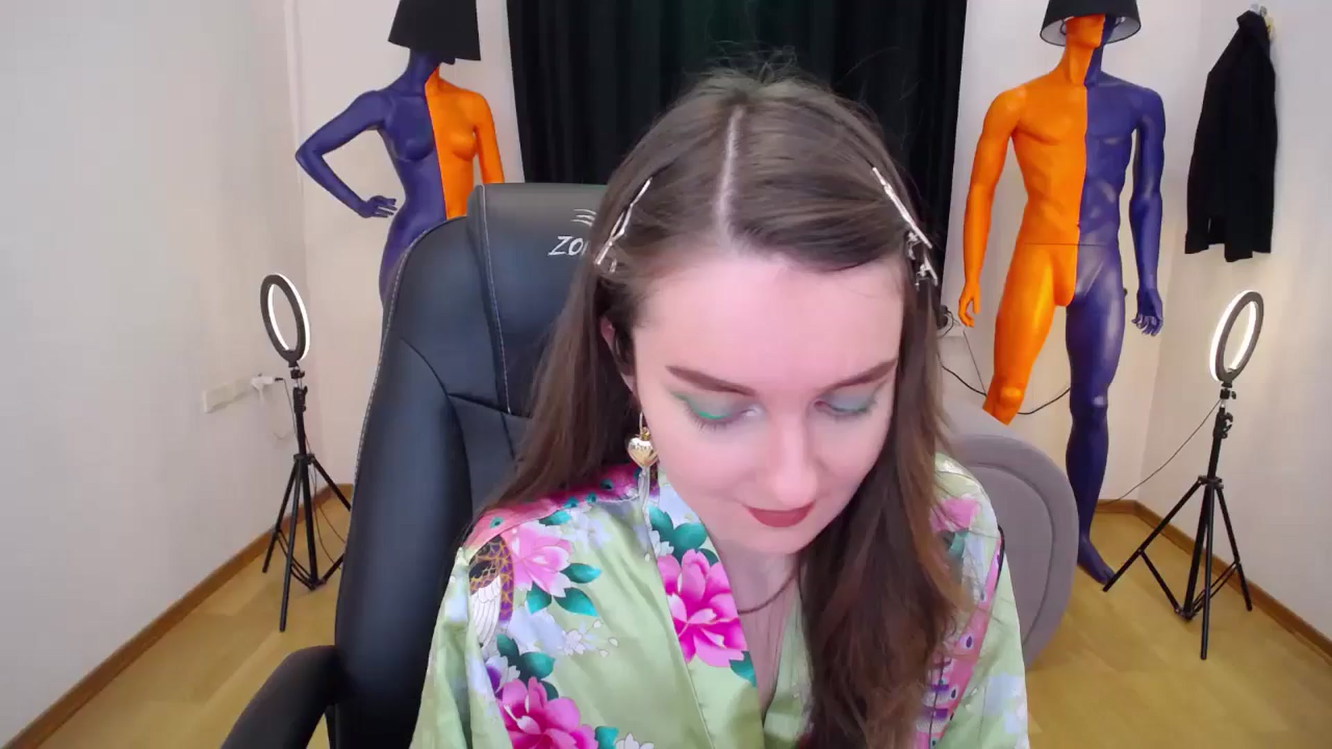 Gallery image thumbnail from Milim_Nava's myfreecams stream on, 06/20/2024, 11:14 image 16 of 20