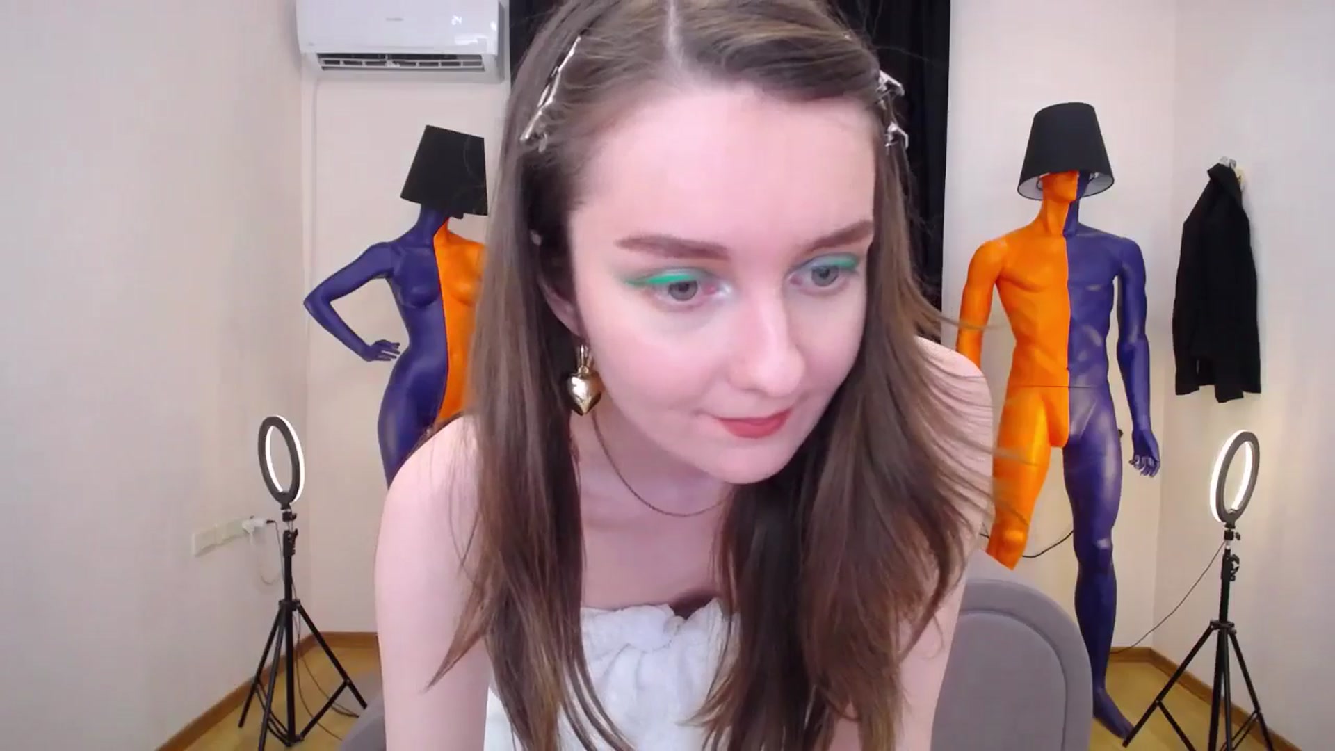 Gallery image thumbnail from Milim_Nava's myfreecams stream on, 06/20/2024, 13:13 image 16 of 20