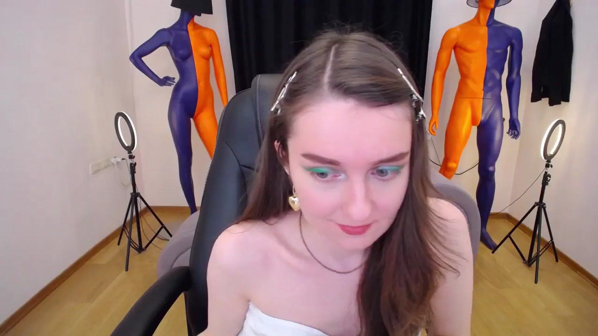 Gallery image thumbnail from Milim_Nava's myfreecams stream on, 06/20/2024, 13:13 image 10 of 20