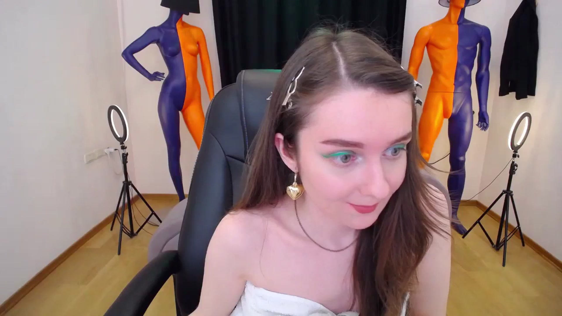 Gallery image thumbnail from Milim_Nava's myfreecams stream on, 06/20/2024, 13:13 image 5 of 20