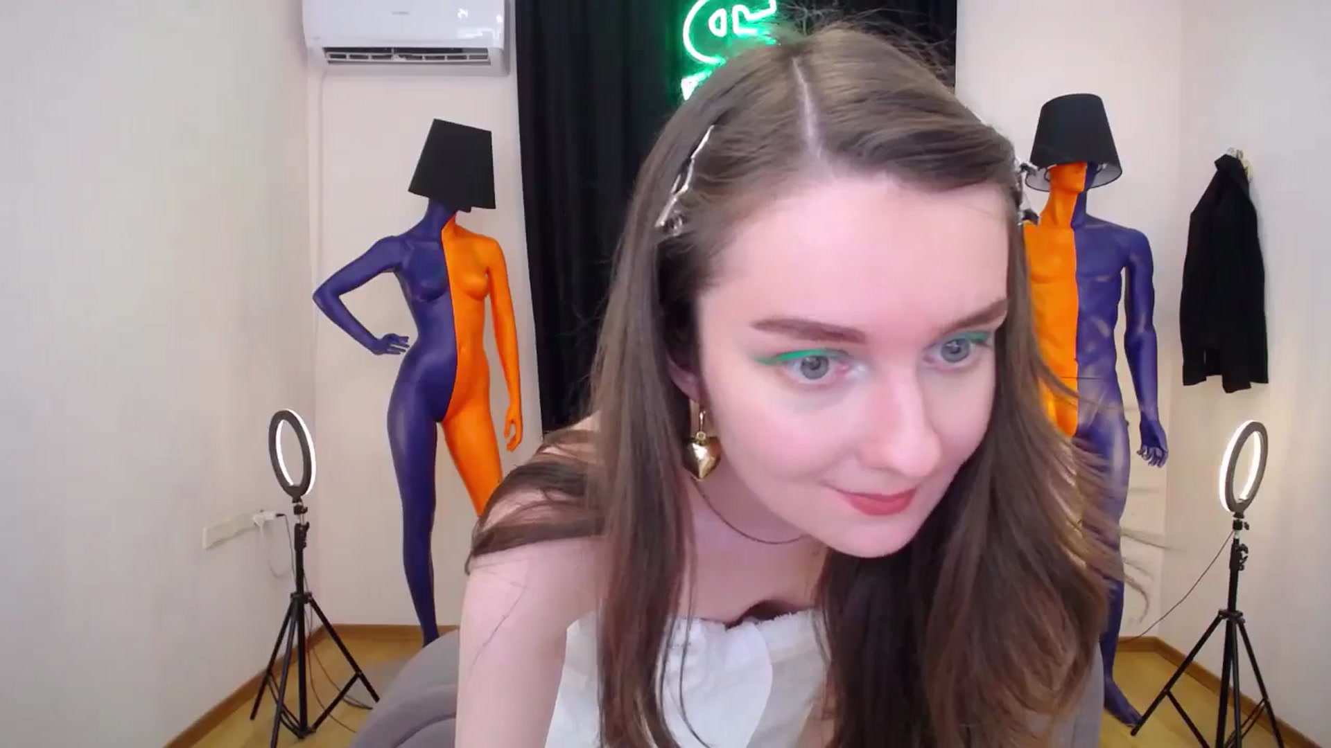 Gallery image thumbnail from Milim_Nava's myfreecams stream on, 06/20/2024, 13:42 image 11 of 20