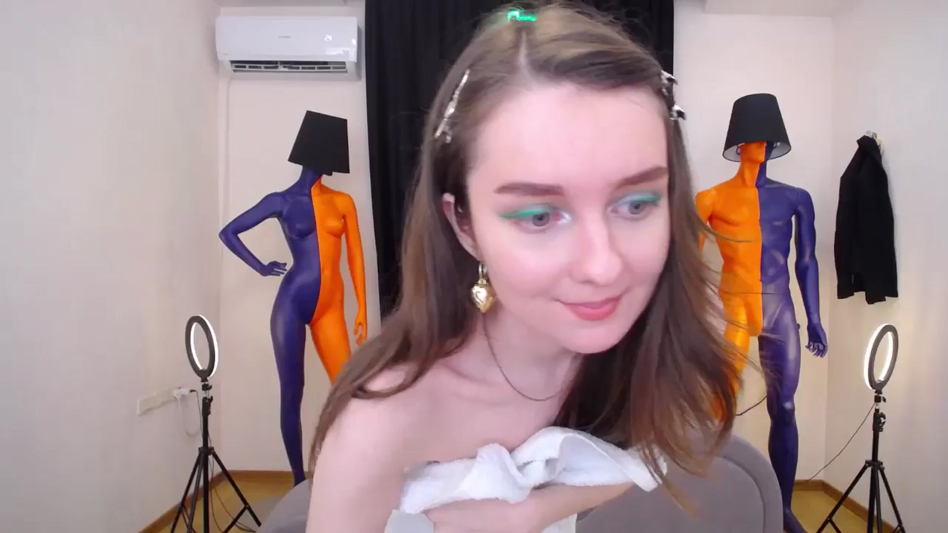 Gallery image thumbnail from Milim_Nava's myfreecams stream on, 06/20/2024, 14:17 image 10 of 20