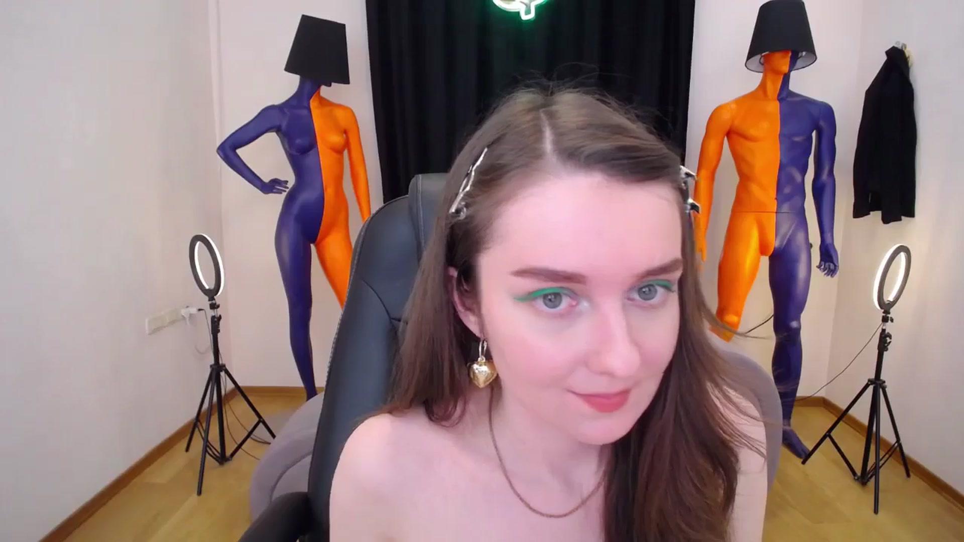 Gallery image thumbnail from Milim_Nava's myfreecams stream on, 06/20/2024, 14:17 image 5 of 20