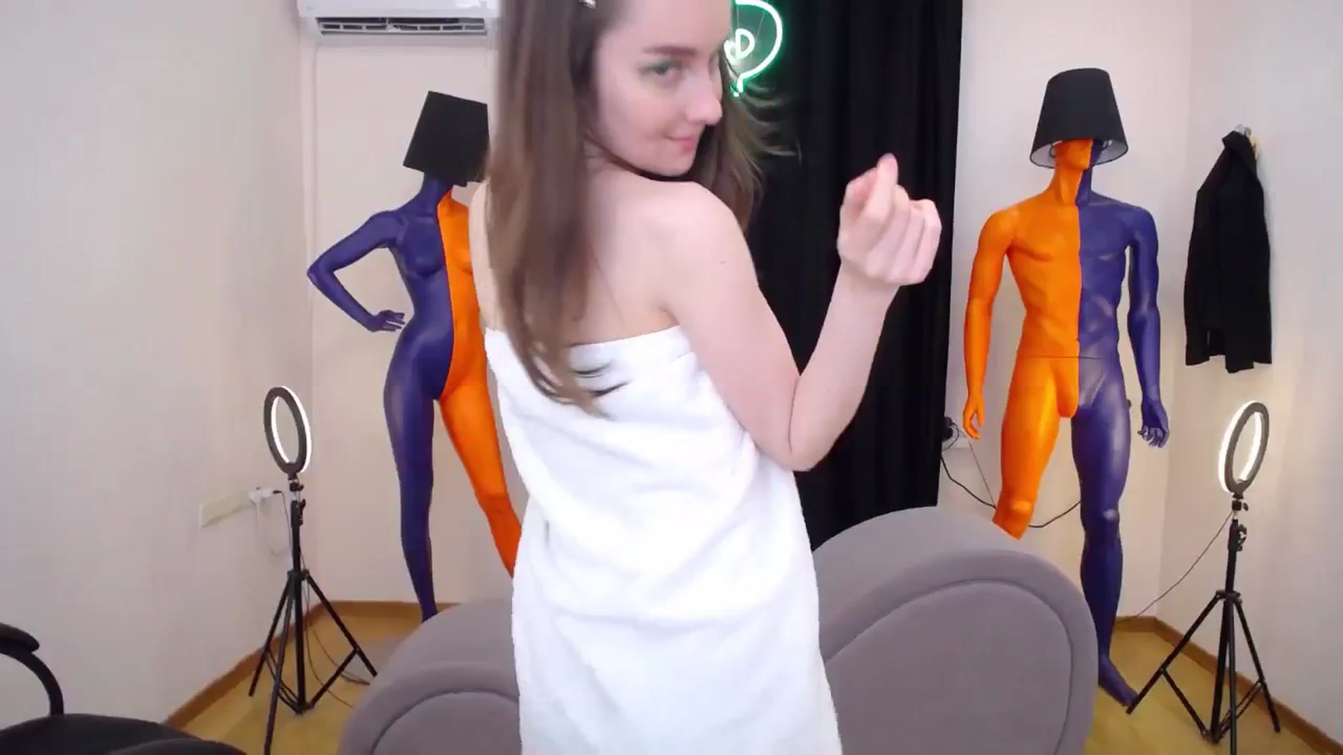 Gallery image thumbnail from Milim_Nava's myfreecams stream on, 06/20/2024, 15:56 image 11 of 20