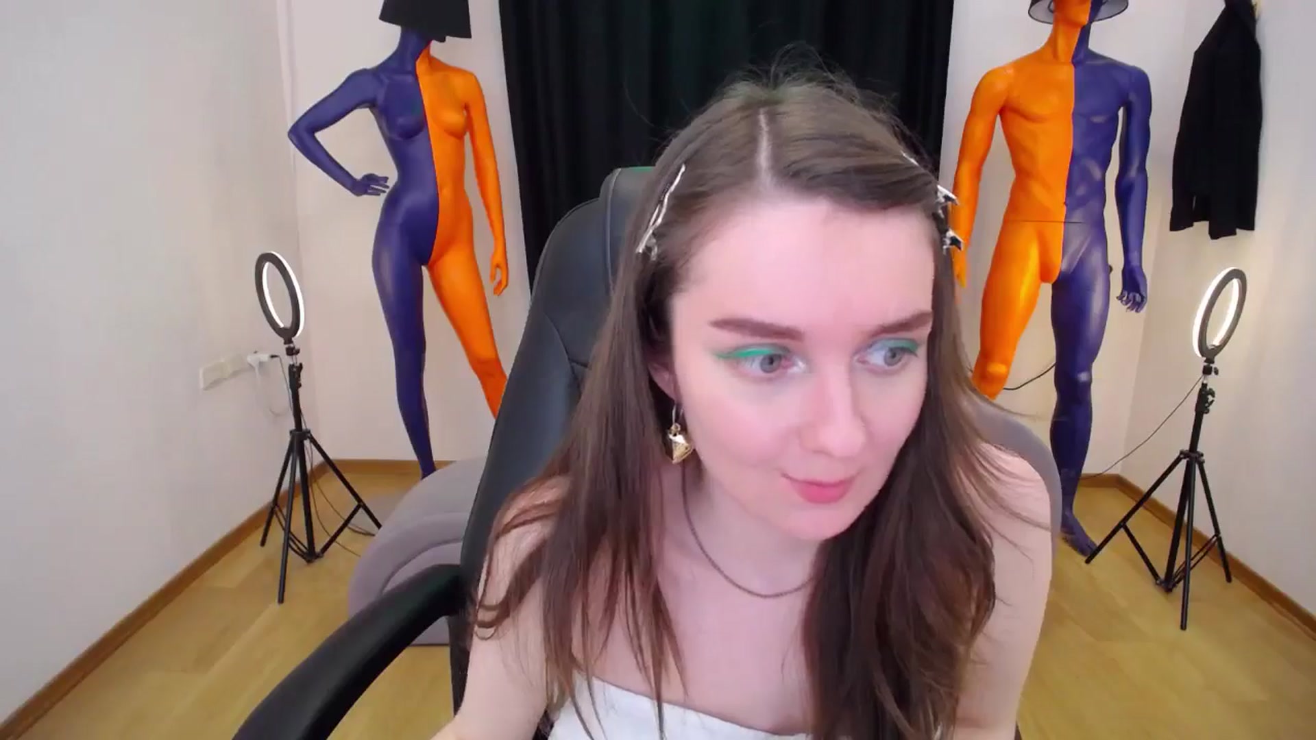 Gallery image thumbnail from Milim_Nava's myfreecams stream on, 06/20/2024, 15:56 image 9 of 20