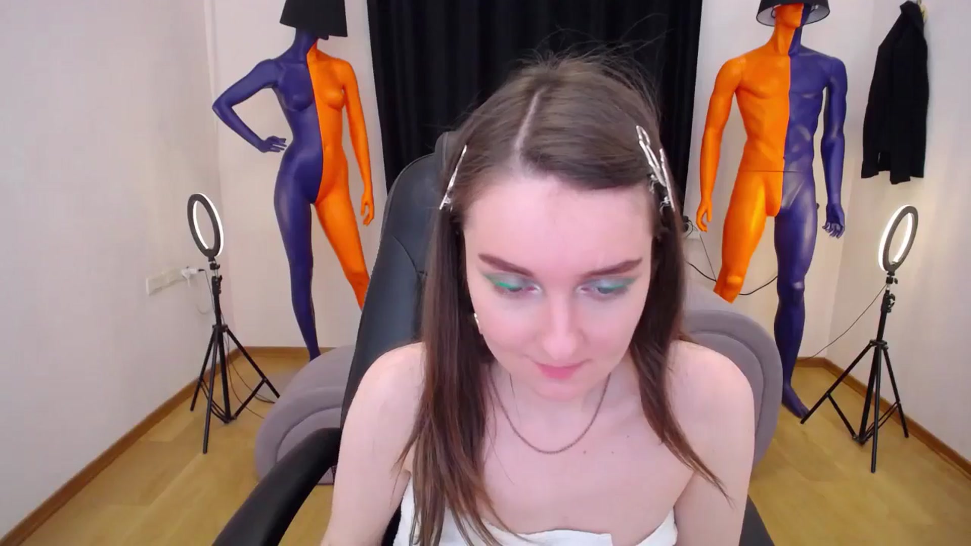Gallery image thumbnail from Milim_Nava's myfreecams stream on, 06/20/2024, 16:16 image 7 of 20