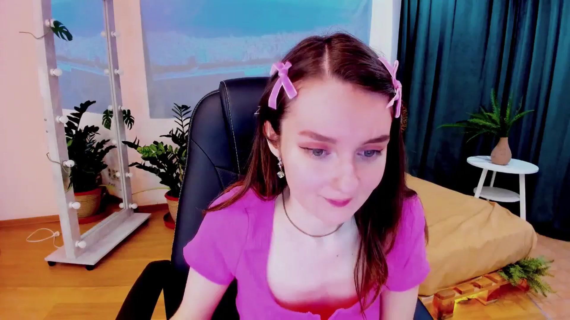 Gallery image thumbnail from Milim_Nava's myfreecams stream on, 06/21/2024, 10:37 image 12 of 20
