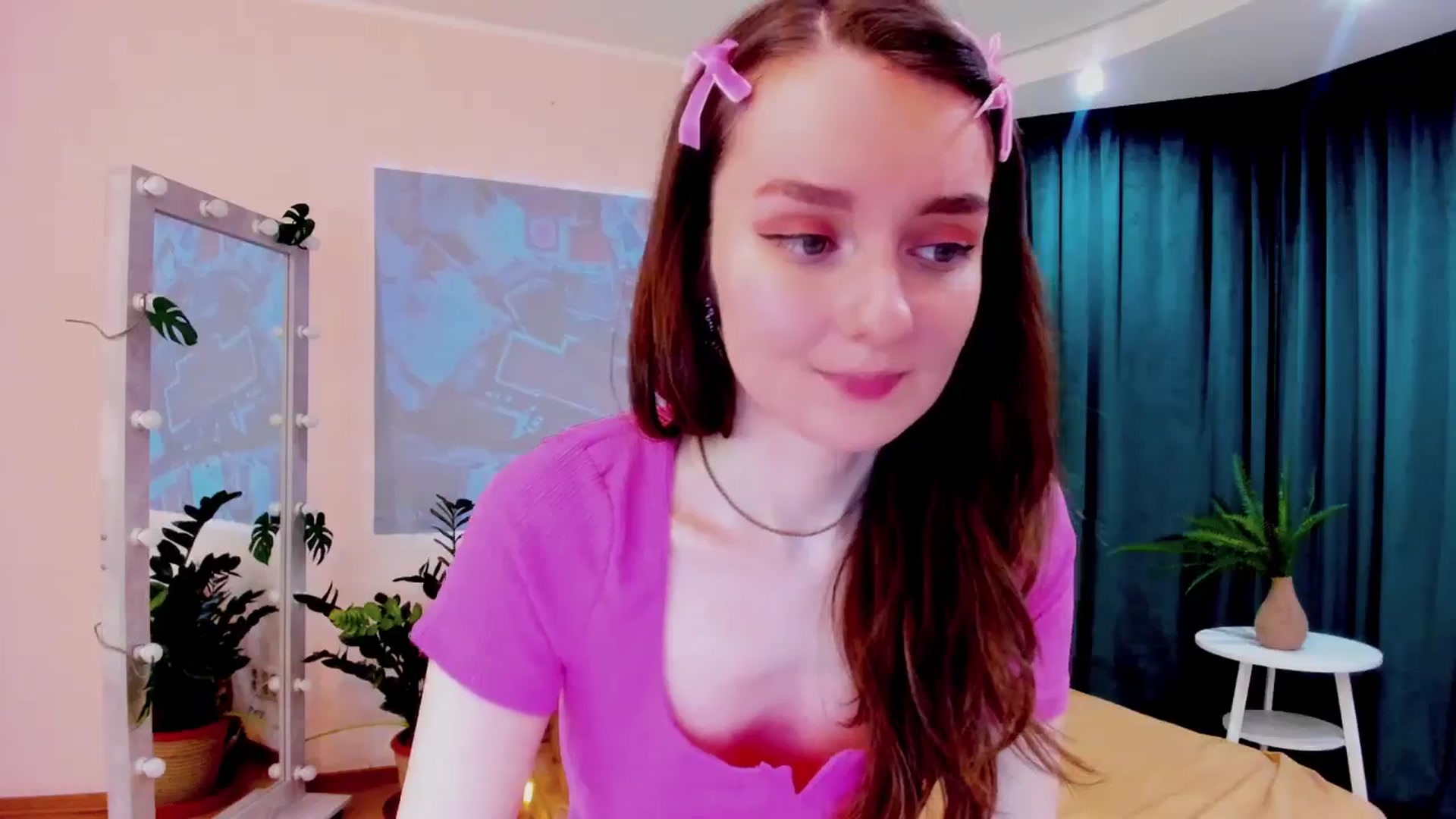Gallery image thumbnail from Milim_Nava's myfreecams stream on, 06/21/2024, 10:37 image 14 of 20