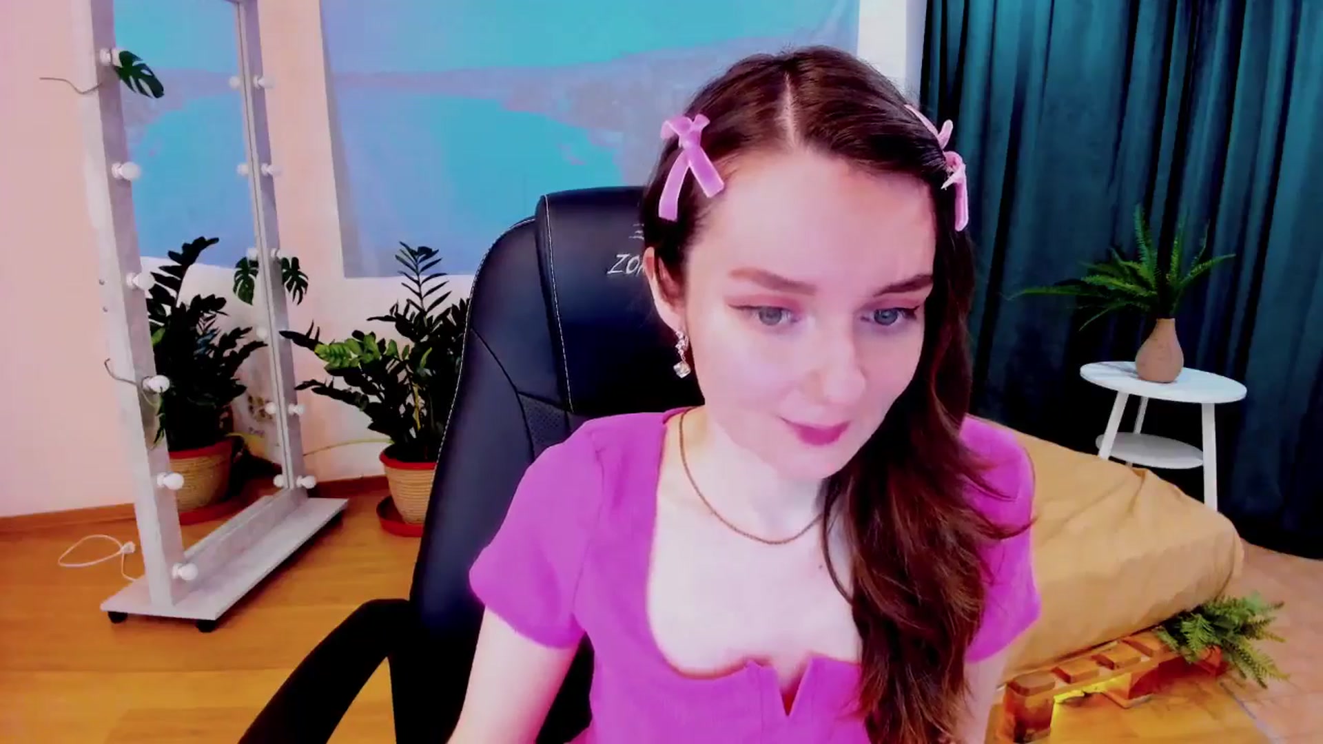 Gallery image thumbnail from Milim_Nava's myfreecams stream on, 06/21/2024, 10:37 image 2 of 20