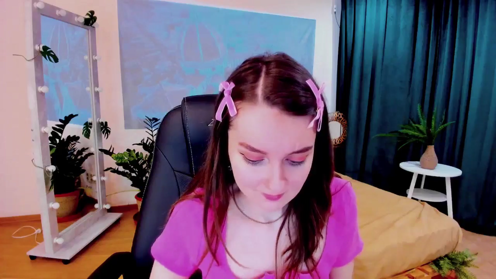 Gallery image thumbnail from Milim_Nava's myfreecams stream on, 06/21/2024, 10:37 image 17 of 20