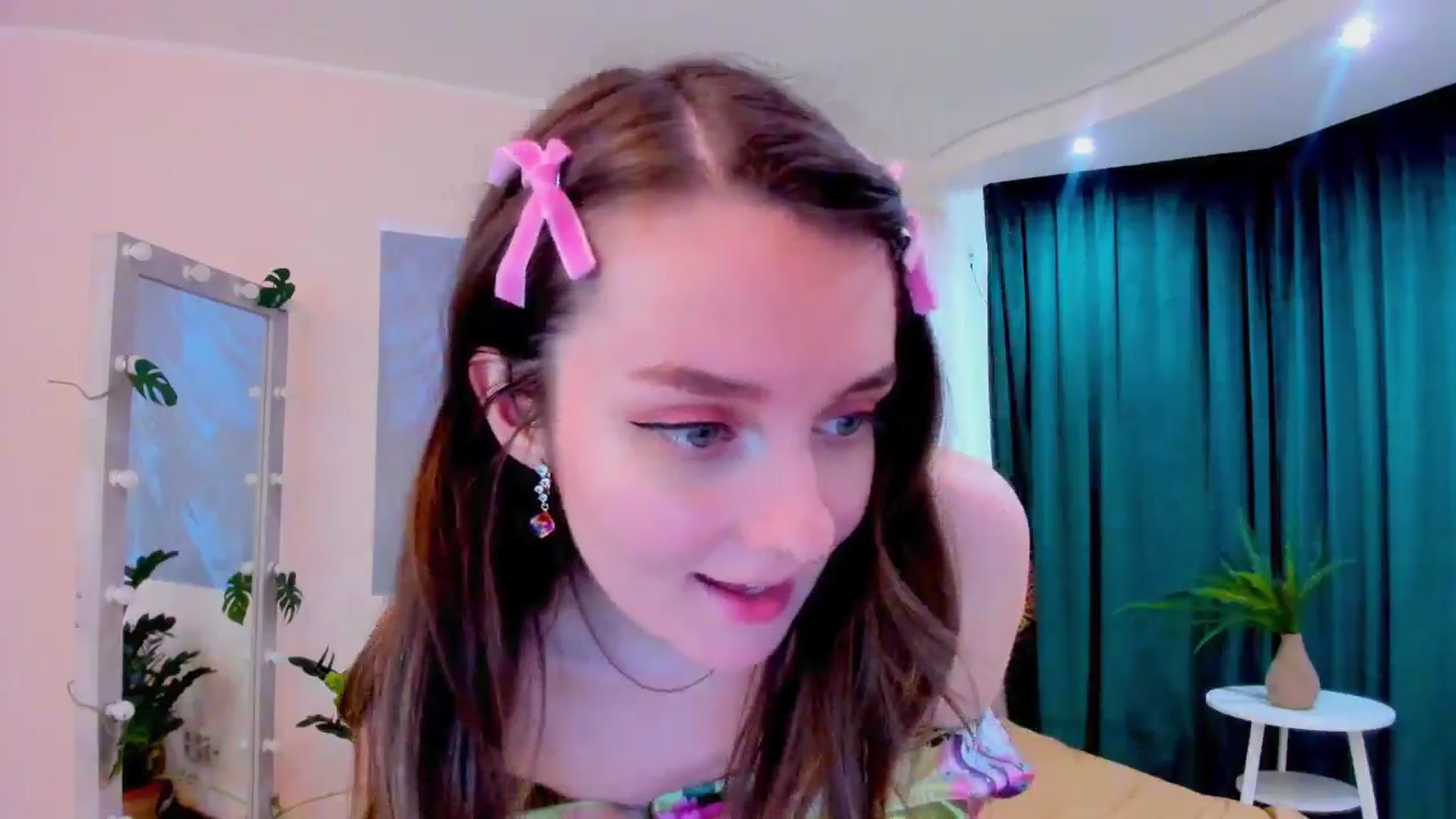 Gallery image thumbnail from Milim_Nava's myfreecams stream on, 06/21/2024, 14:01 image 18 of 20