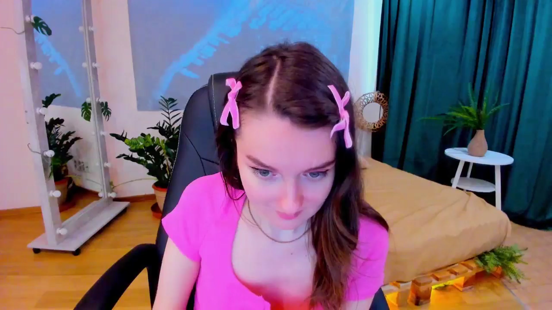 Gallery image thumbnail from Milim_Nava's myfreecams stream on, 06/21/2024, 14:01 image 4 of 20