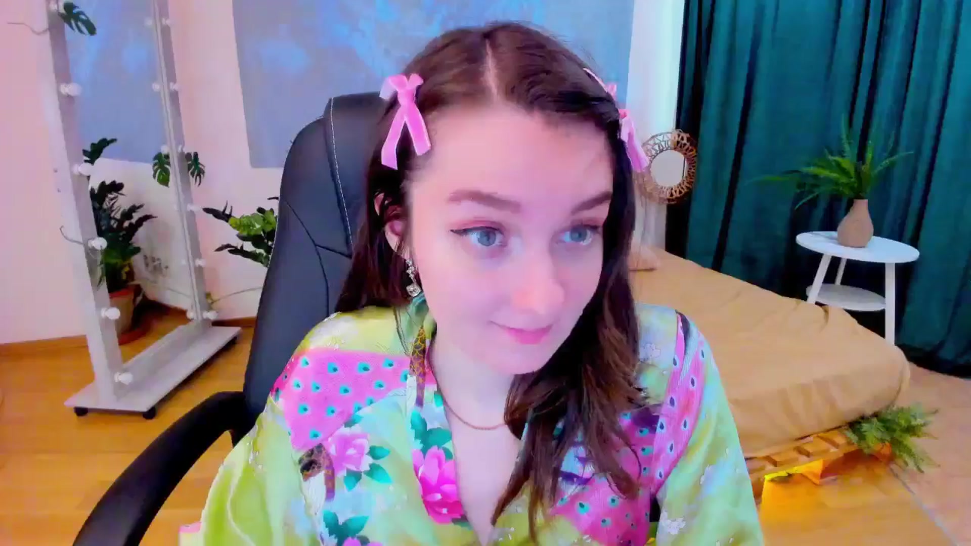 Gallery image thumbnail from Milim_Nava's myfreecams stream on, 06/21/2024, 14:12 image 4 of 20