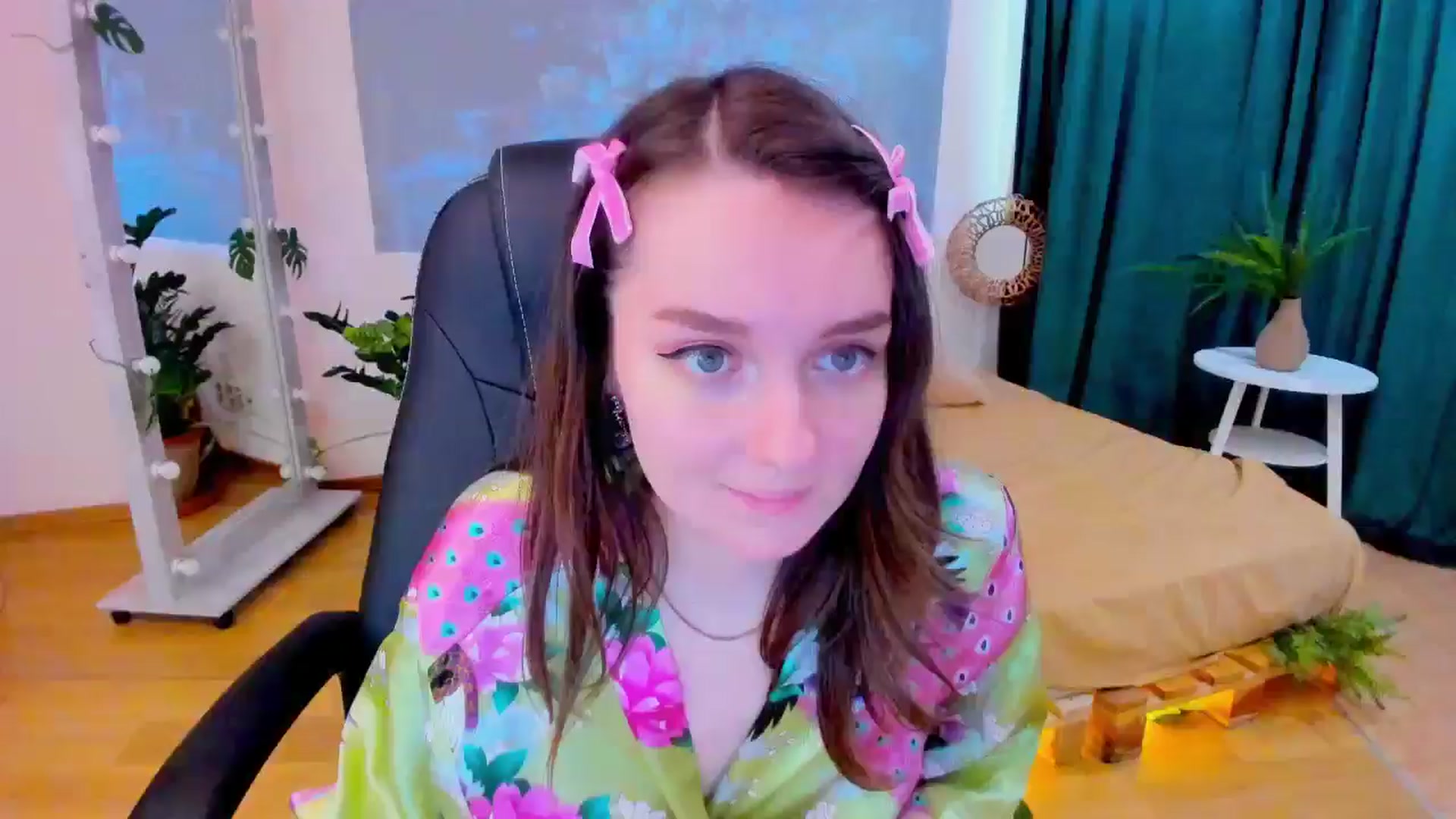 Gallery image thumbnail from Milim_Nava's myfreecams stream on, 06/21/2024, 14:12 image 14 of 20