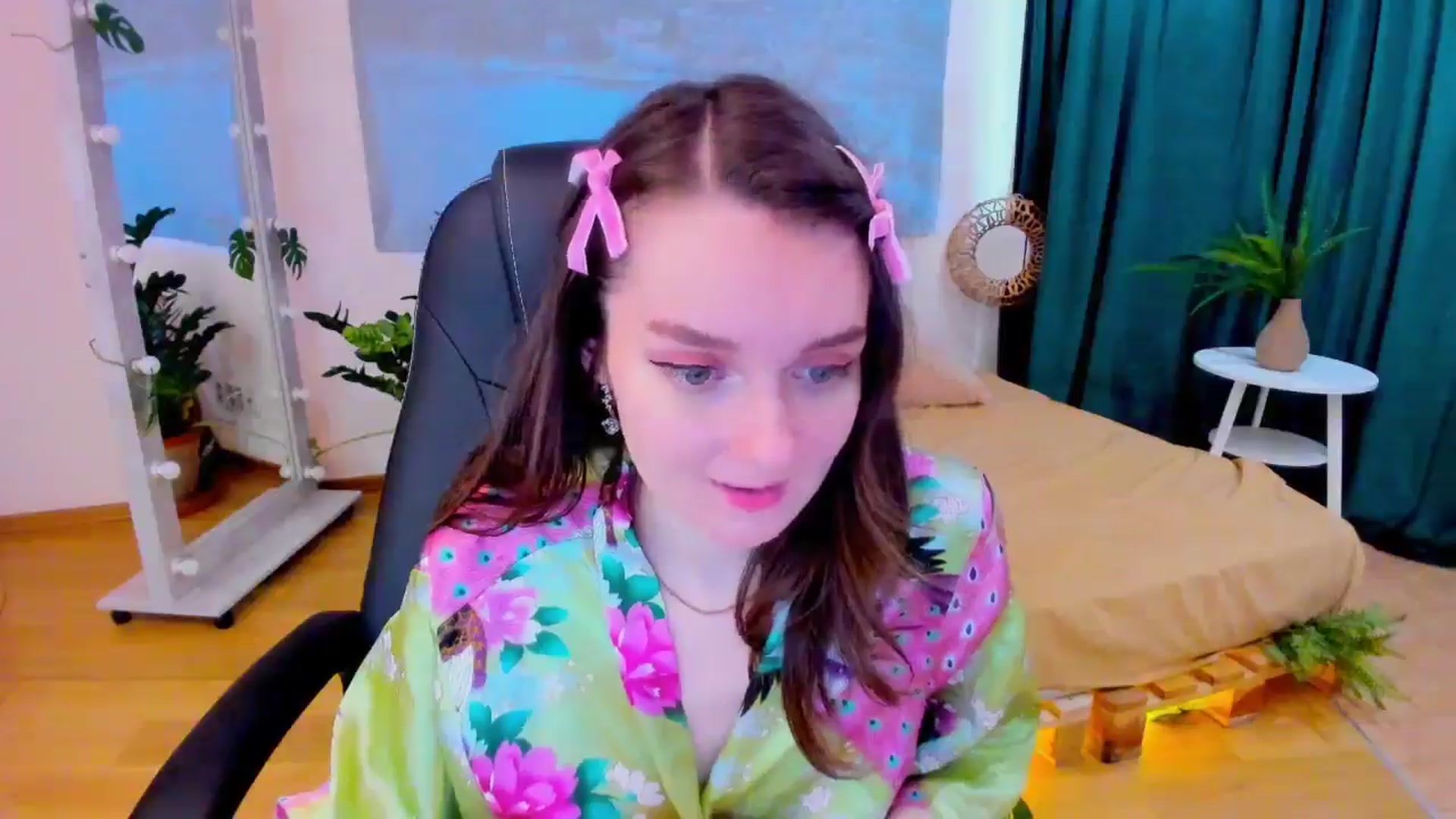 Gallery image thumbnail from Milim_Nava's myfreecams stream on, 06/21/2024, 14:12 image 12 of 20