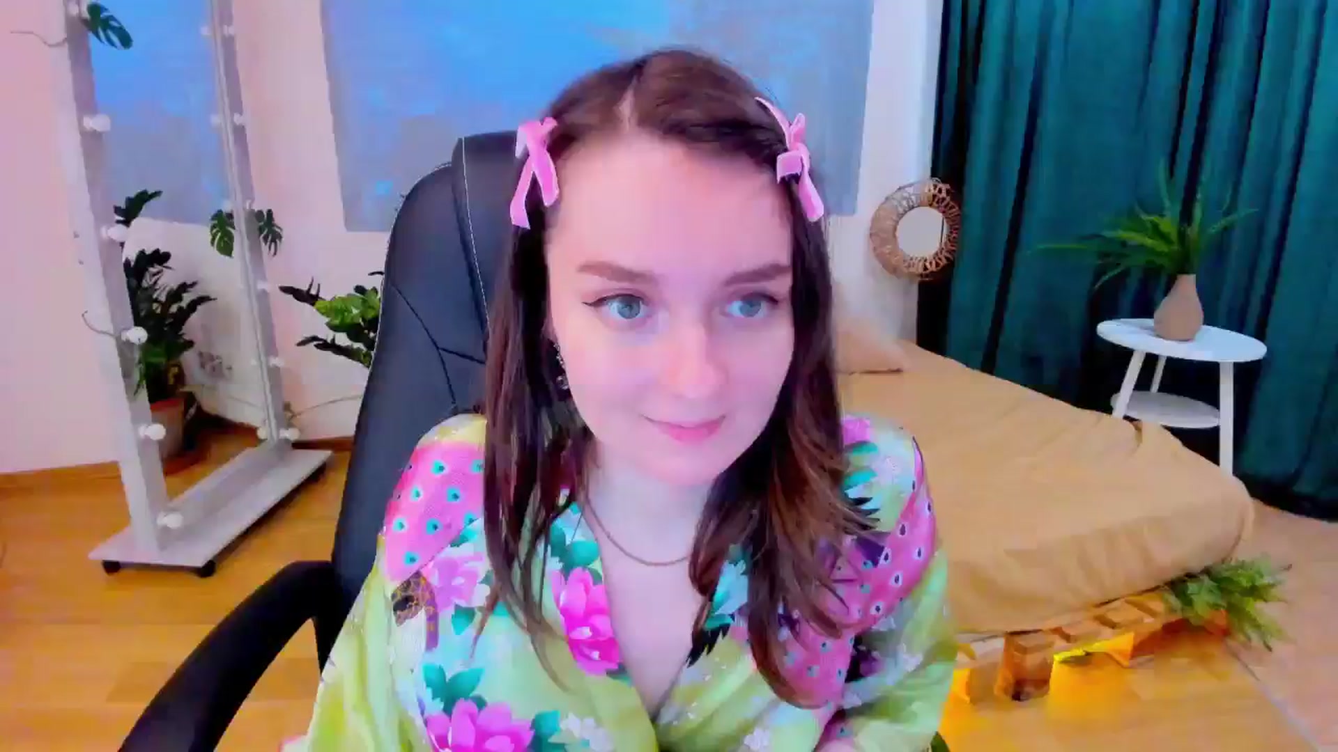 Gallery image thumbnail from Milim_Nava's myfreecams stream on, 06/21/2024, 14:12 image 16 of 20