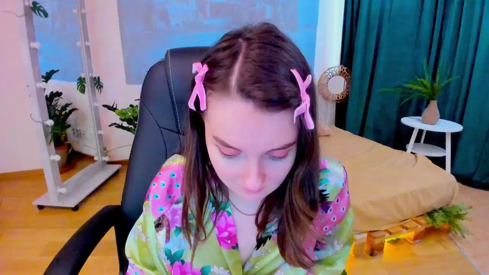 Gallery image thumbnail from Milim_Nava's myfreecams stream on, 06/21/2024, 14:12 image 15 of 20