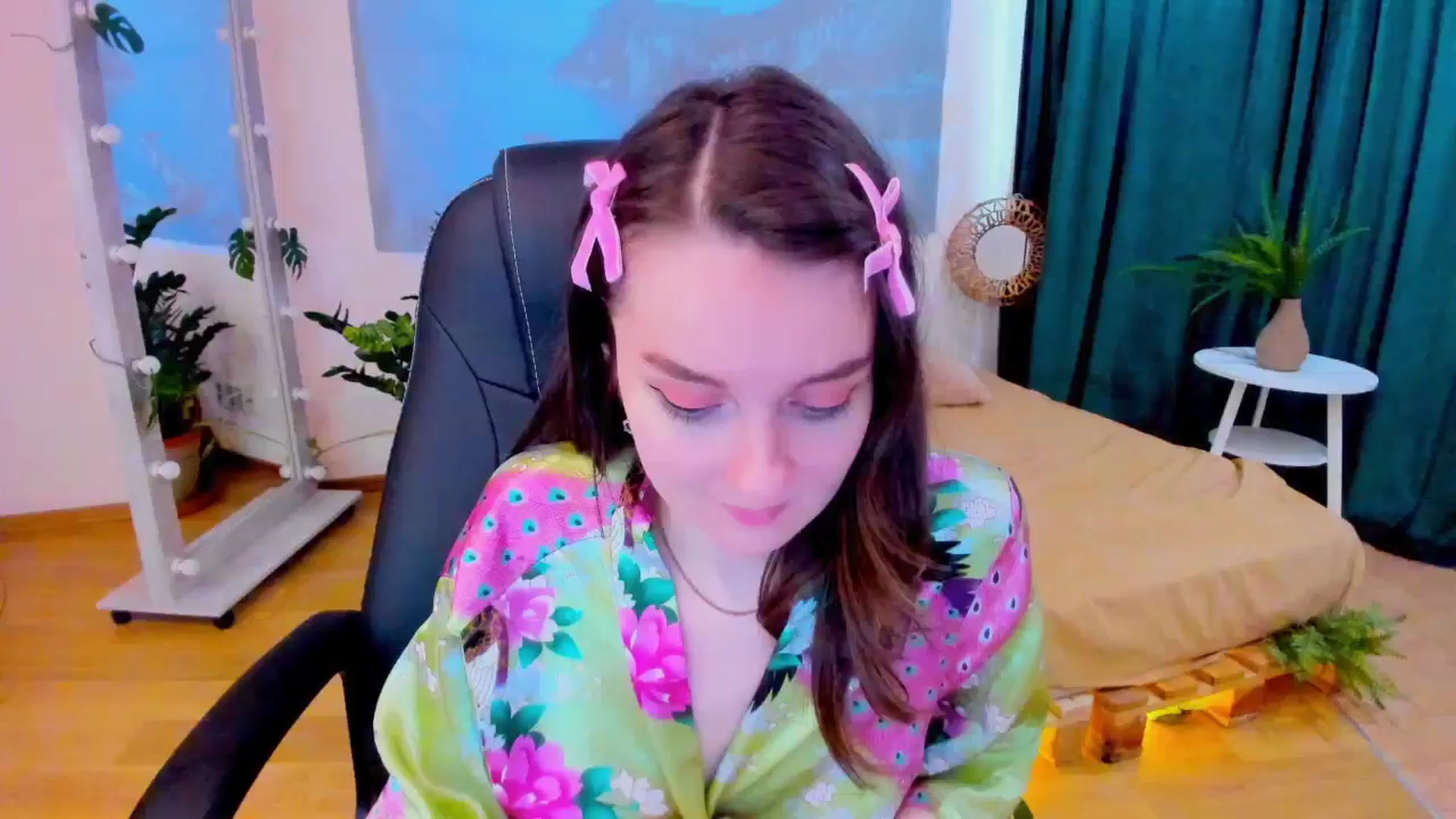 Gallery image thumbnail from Milim_Nava's myfreecams stream on, 06/21/2024, 14:12 image 9 of 20