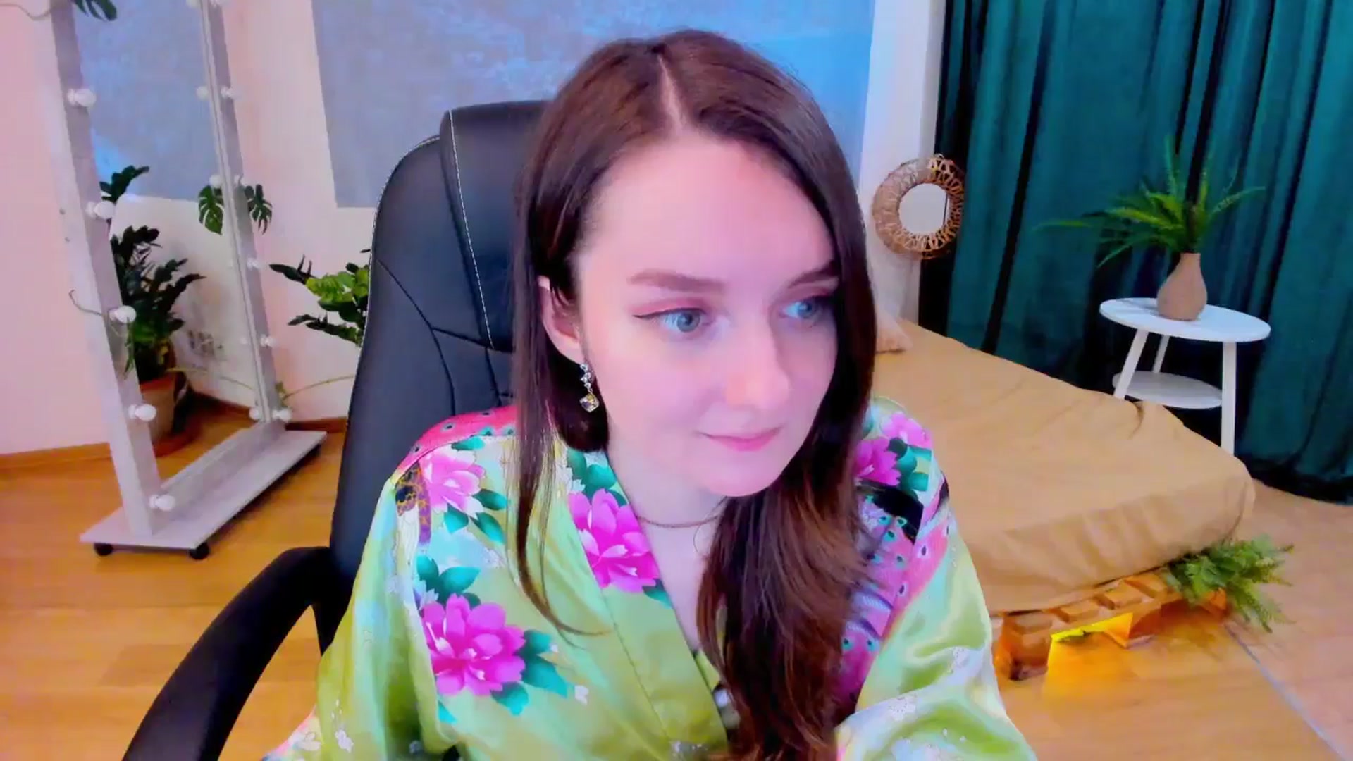 Gallery image thumbnail from Milim_Nava's myfreecams stream on, 06/21/2024, 16:00 image 8 of 20