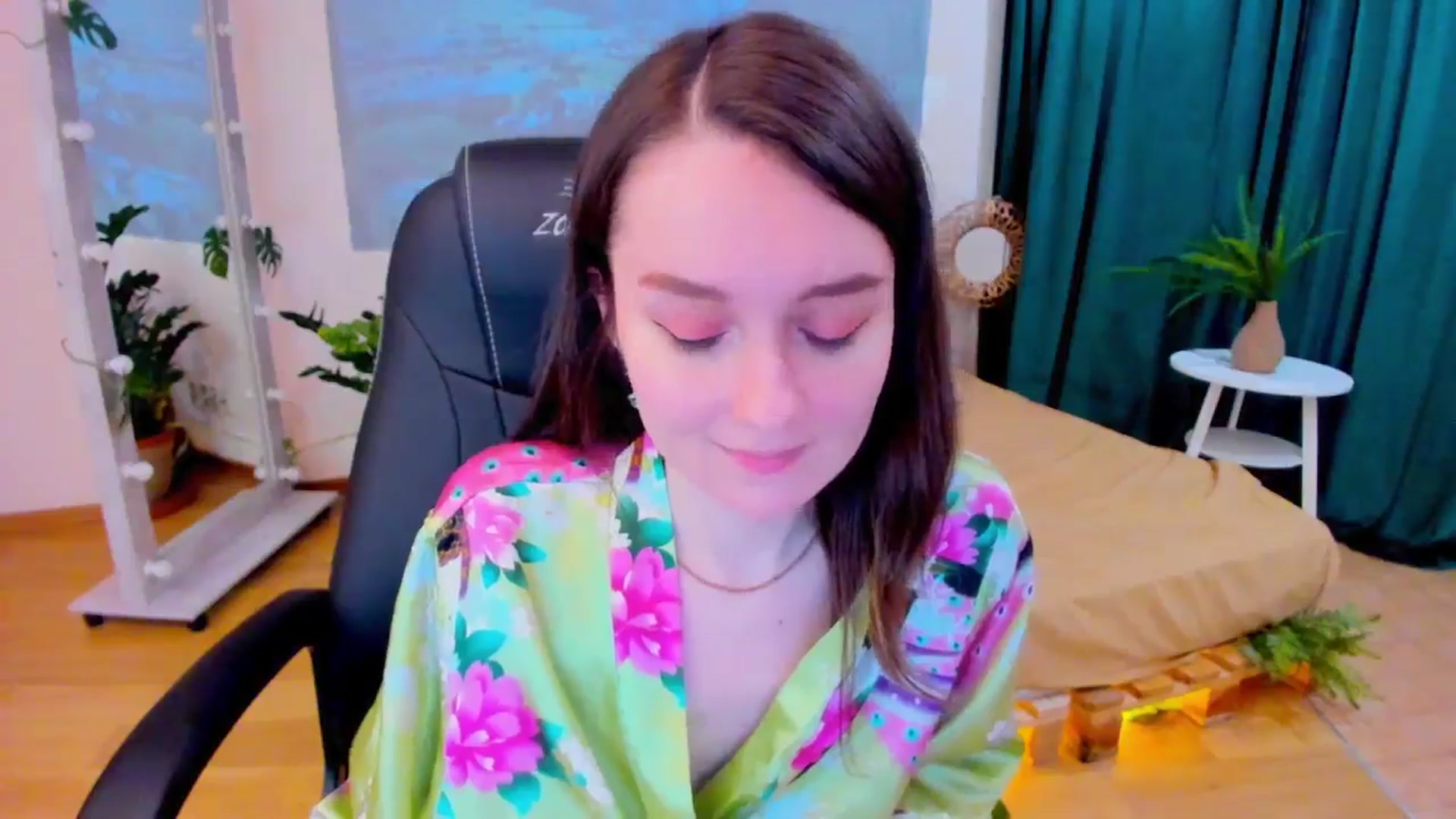 Gallery image thumbnail from Milim_Nava's myfreecams stream on, 06/21/2024, 16:00 image 19 of 20