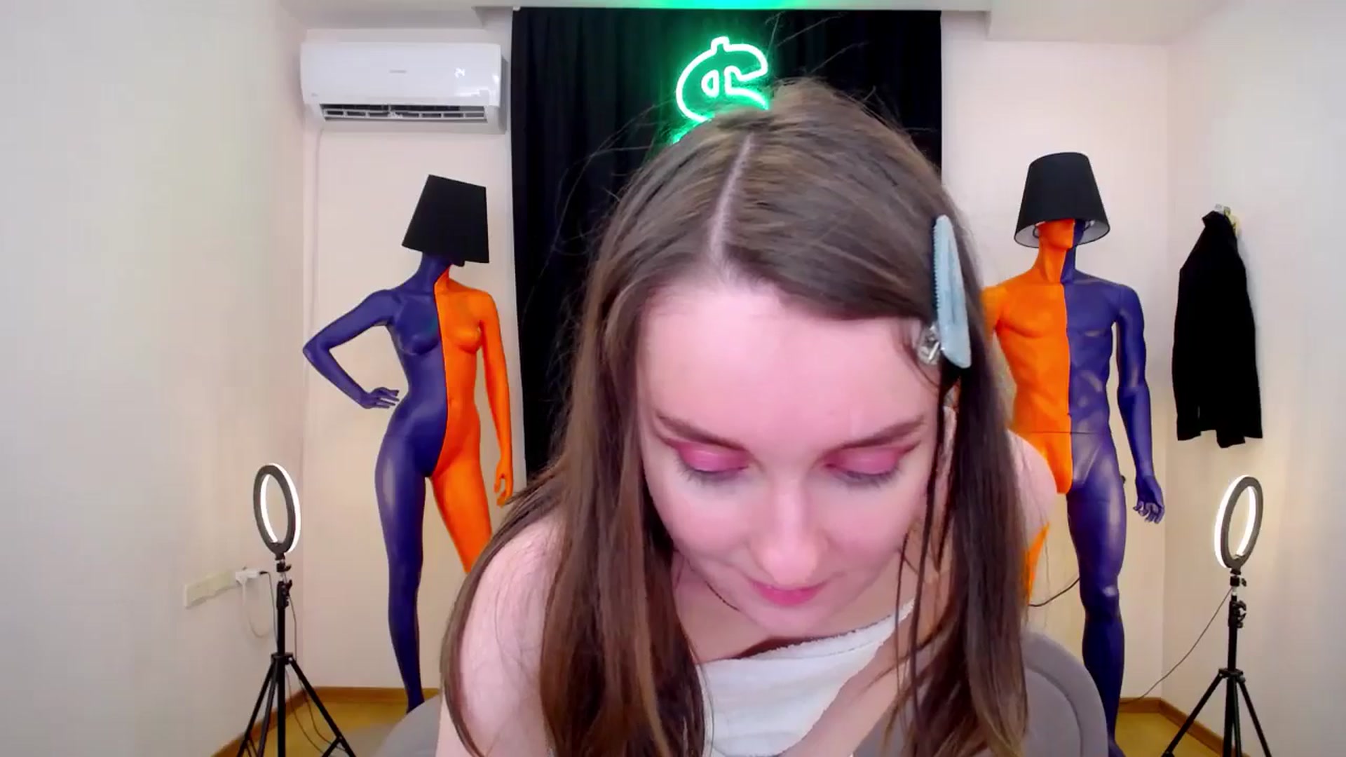 Gallery image thumbnail from Milim_Nava's myfreecams stream on, 06/22/2024, 09:47 image 8 of 20