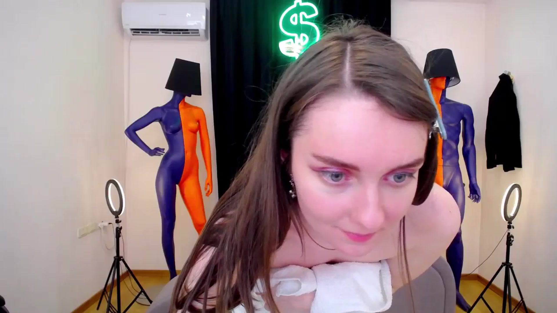 Gallery image thumbnail from Milim_Nava's myfreecams stream on, 06/22/2024, 09:47 image 19 of 20