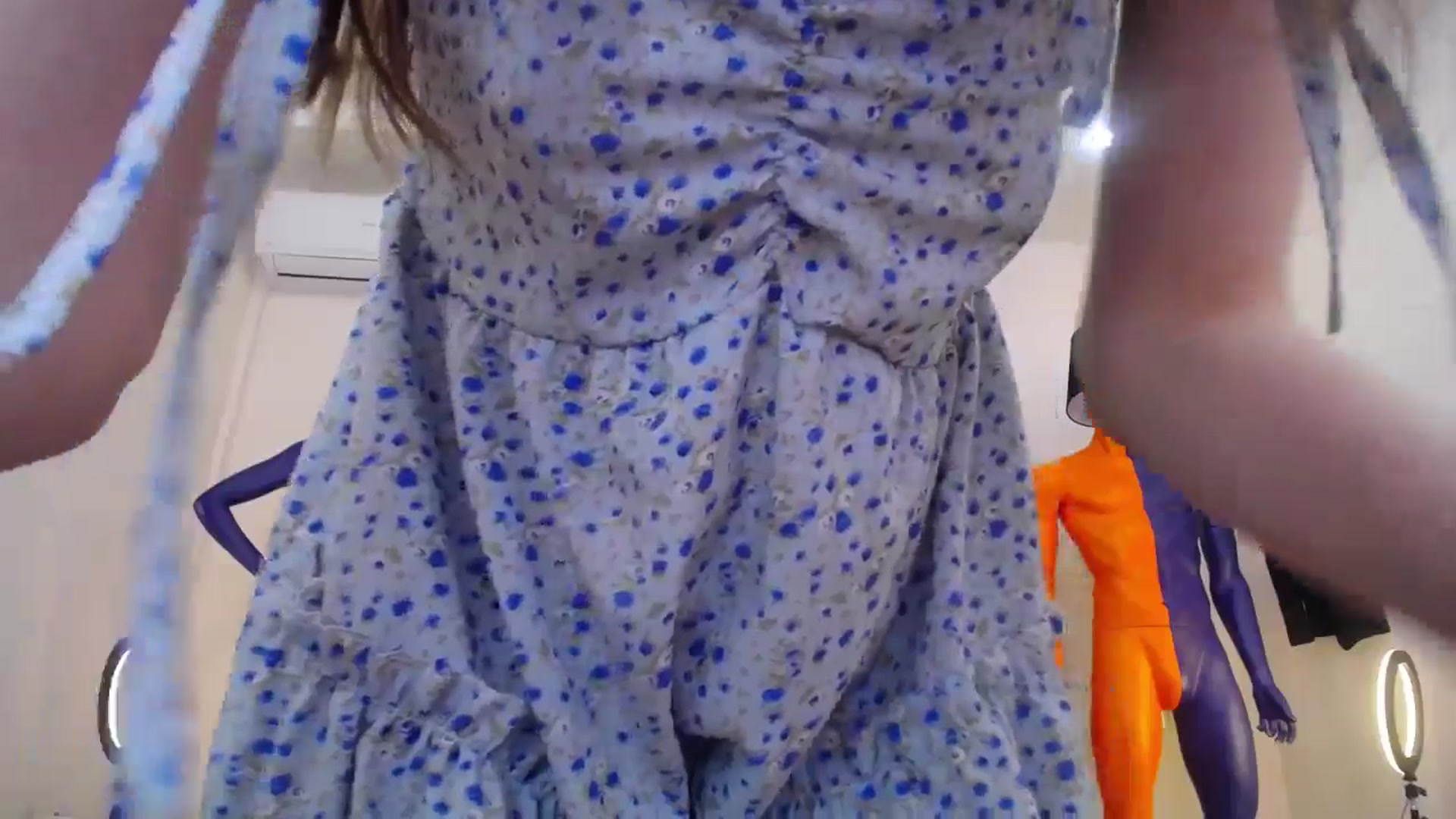 Gallery image thumbnail from Milim_Nava's myfreecams stream on, 06/24/2024, 07:34 image 17 of 20