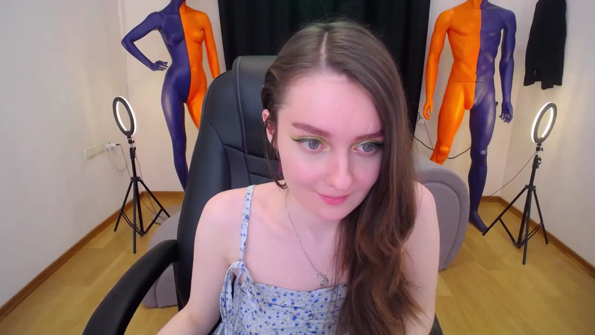 Gallery image thumbnail from Milim_Nava's myfreecams stream on, 06/24/2024, 07:34 image 13 of 20