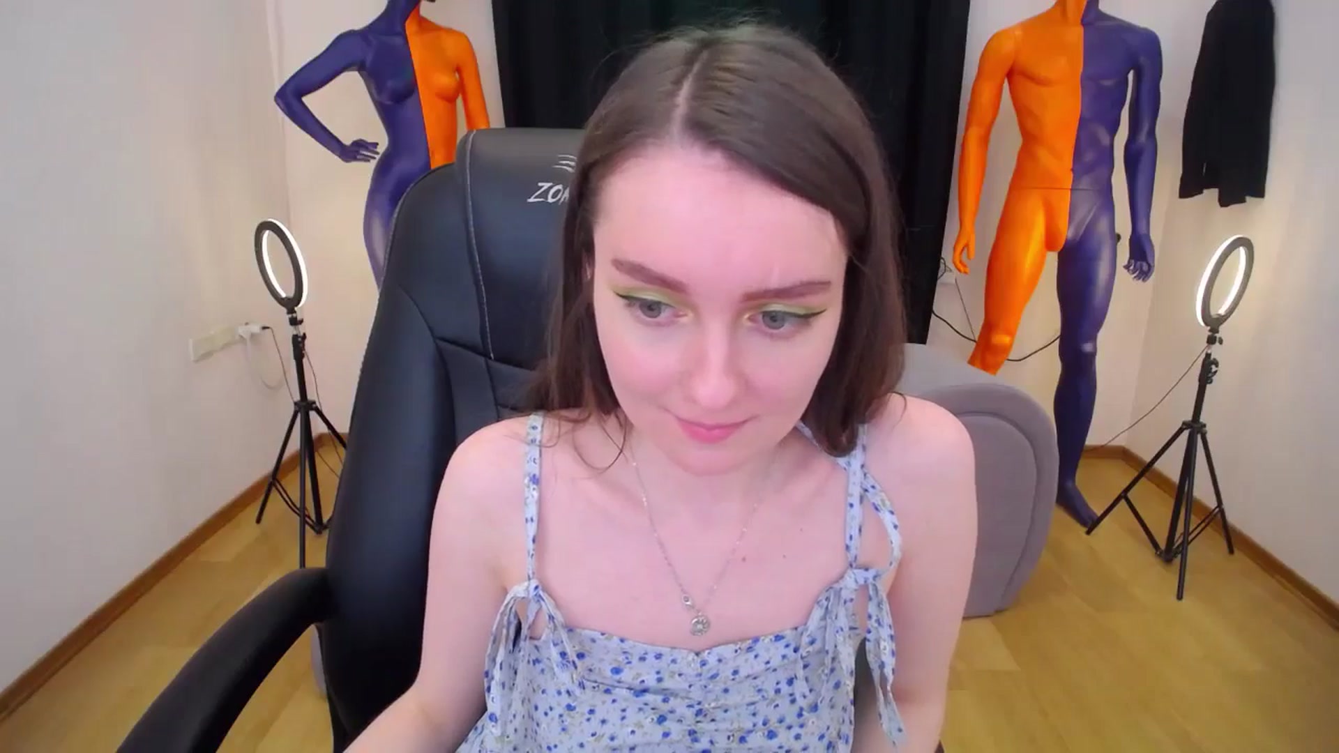 Gallery image thumbnail from Milim_Nava's myfreecams stream on, 06/24/2024, 07:34 image 8 of 20