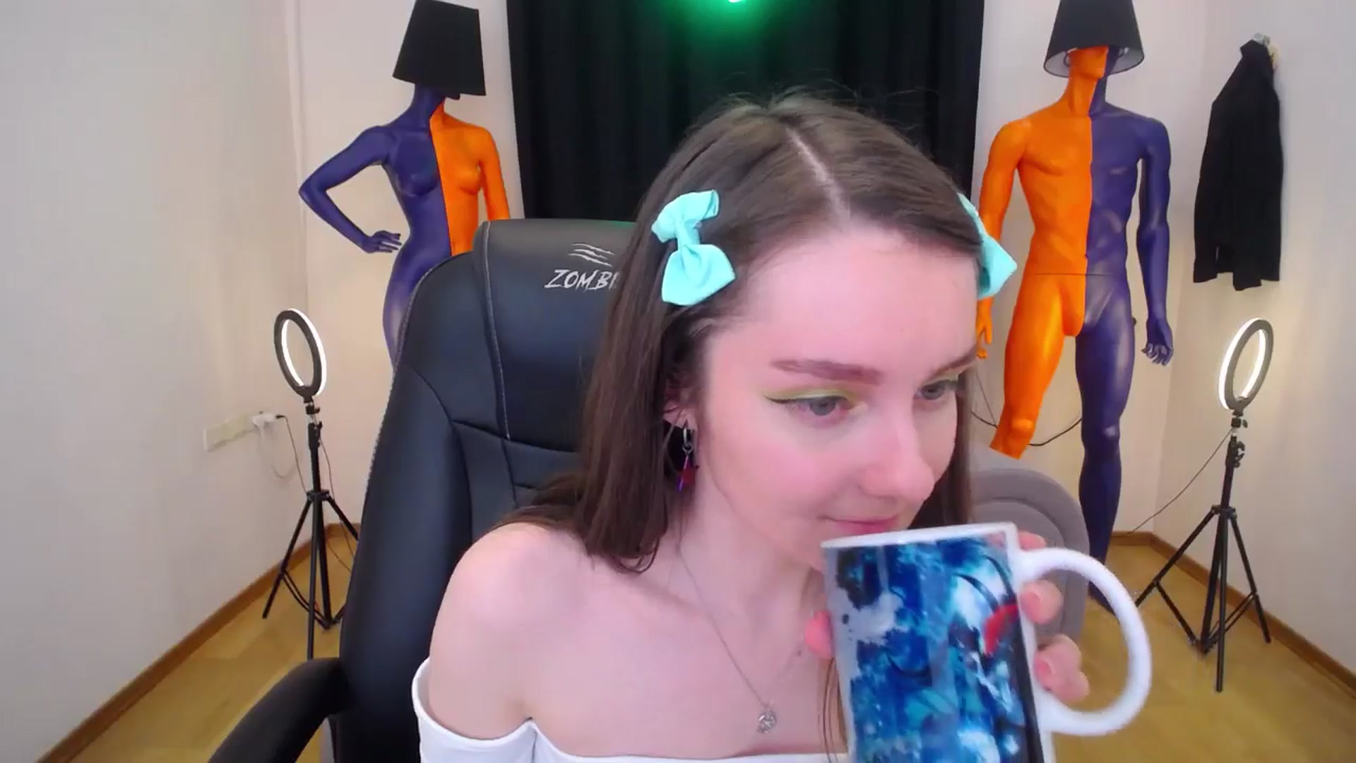 Gallery image thumbnail from Milim_Nava's myfreecams stream on, 06/24/2024, 09:50 image 16 of 20
