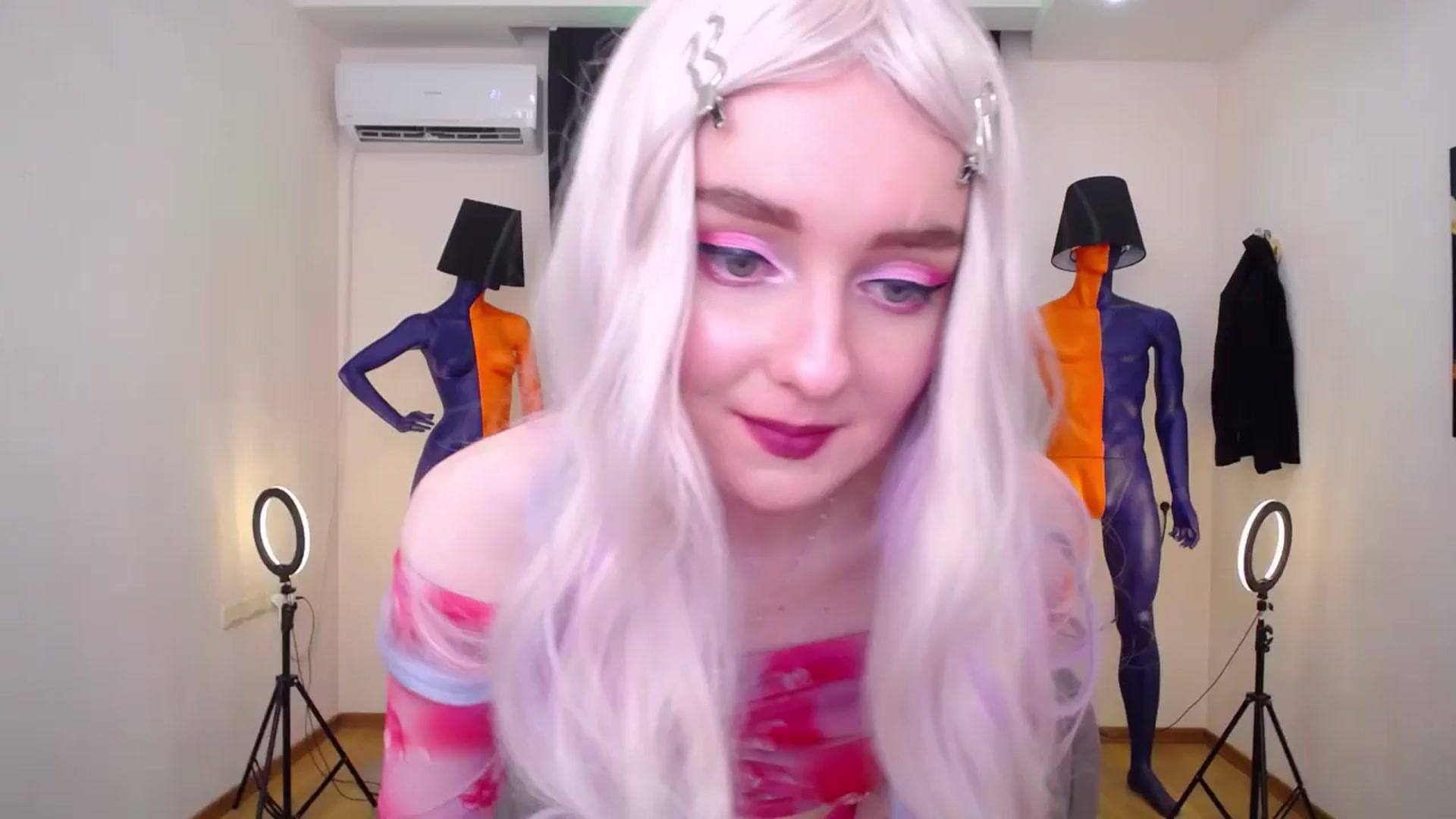 Gallery image thumbnail from Milim_Nava's myfreecams stream on, 06/26/2024, 19:32 image 11 of 20