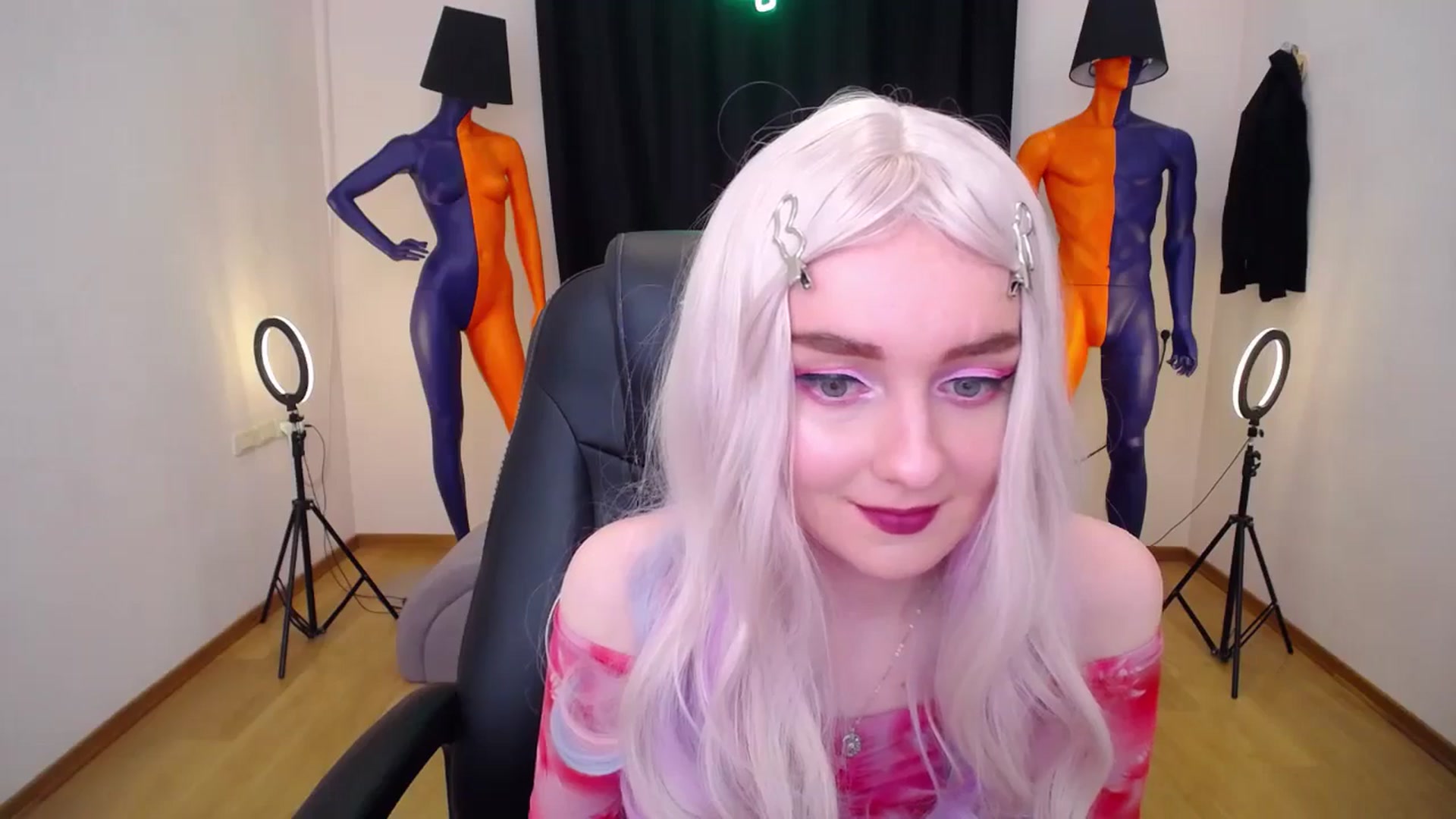 Gallery image thumbnail from Milim_Nava's myfreecams stream on, 06/26/2024, 19:32 image 10 of 20