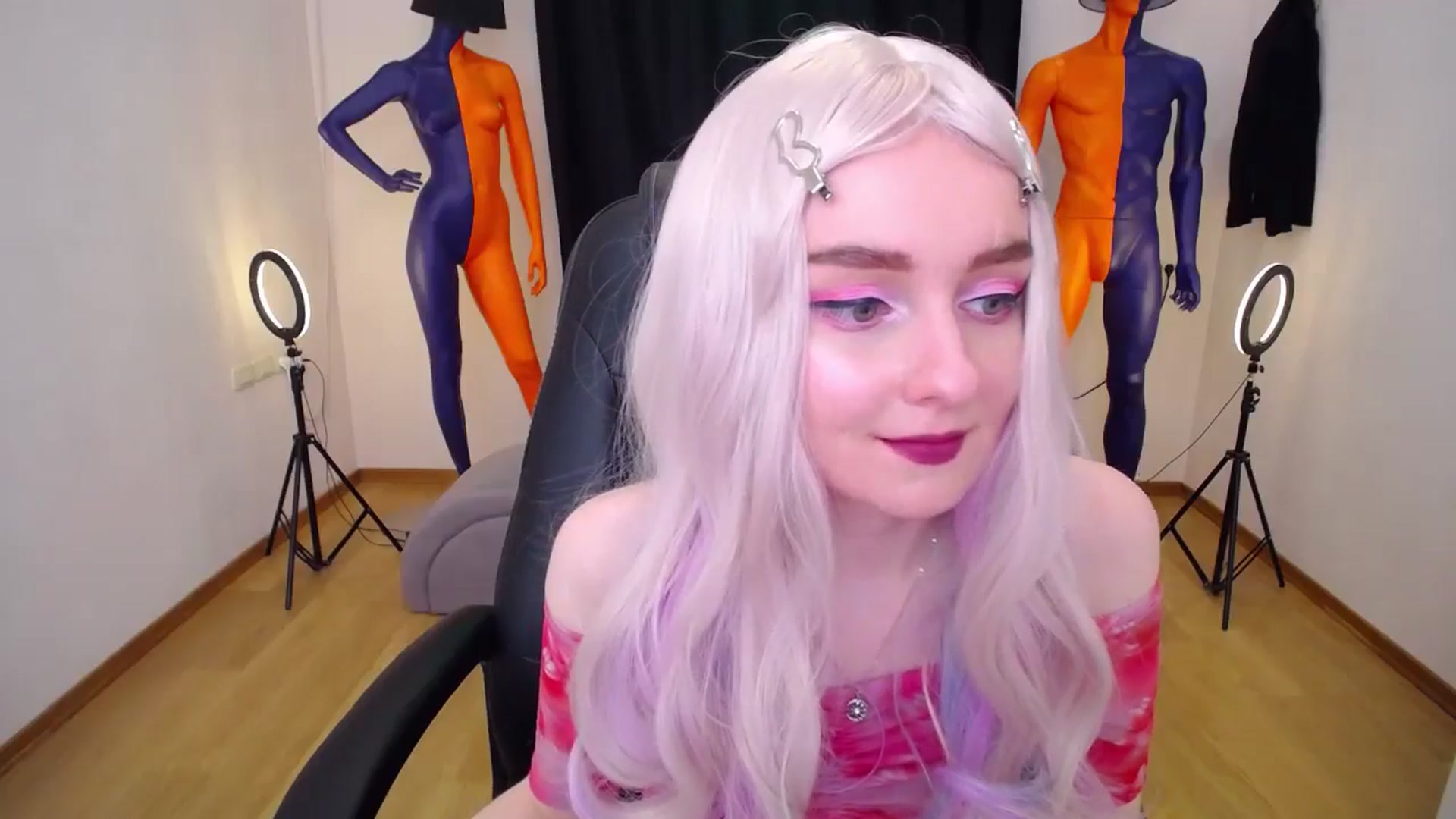 Gallery image thumbnail from Milim_Nava's myfreecams stream on, 06/26/2024, 19:32 image 8 of 20
