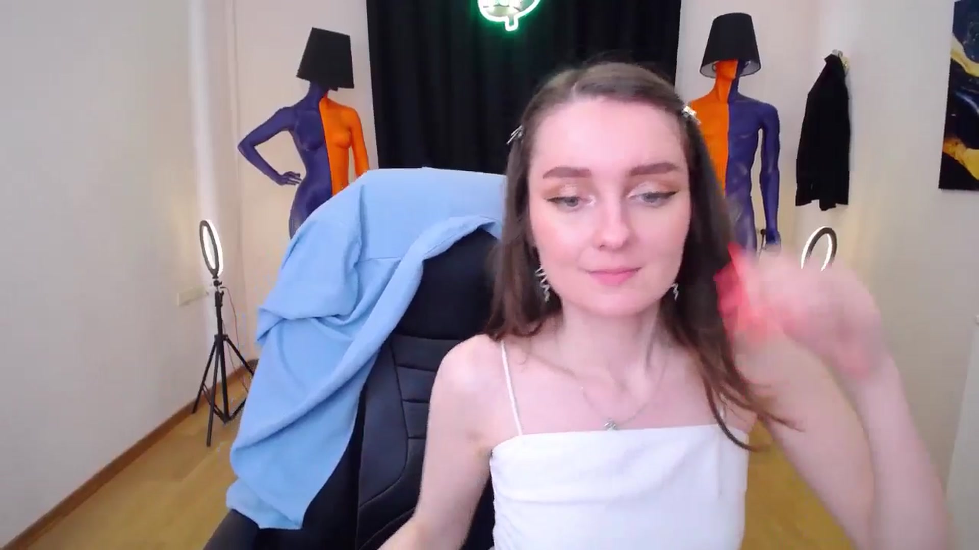 Gallery image thumbnail from Milim_Nava's myfreecams stream on, 06/28/2024, 14:00 image 19 of 20