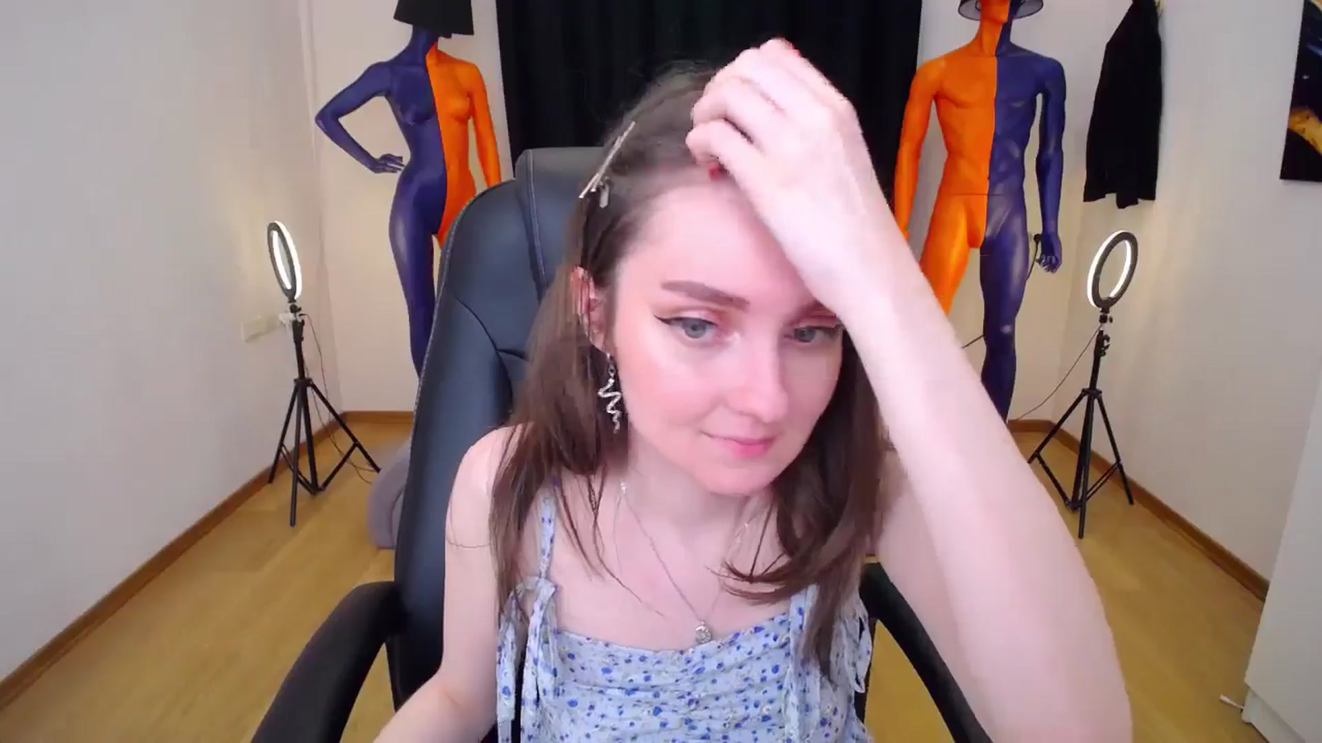 Gallery image thumbnail from Milim_Nava's myfreecams stream on, 06/28/2024, 15:53 image 10 of 20