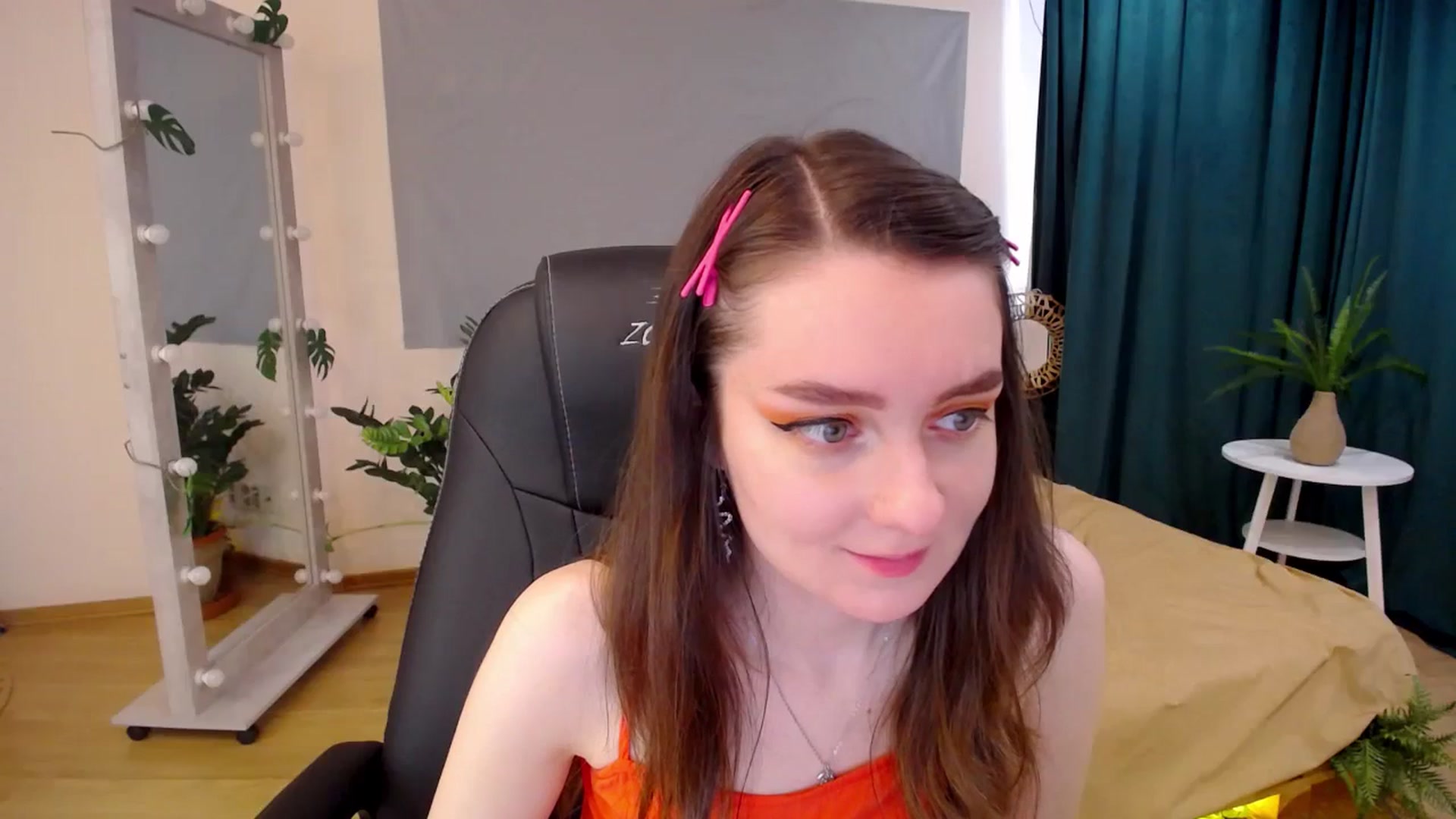 Gallery image thumbnail from Milim_Nava's myfreecams stream on, 06/29/2024, 10:35 image 3 of 20