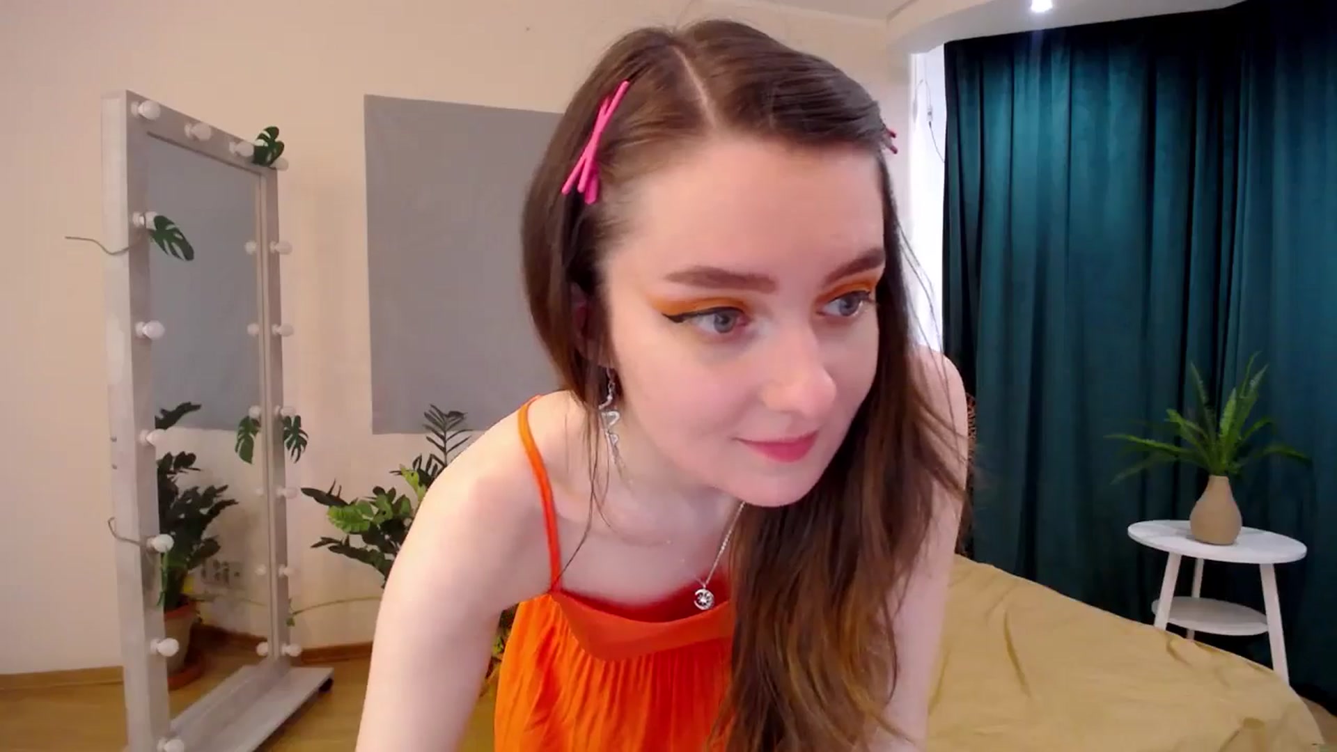 Gallery image thumbnail from Milim_Nava's myfreecams stream on, 06/29/2024, 10:35 image 6 of 20