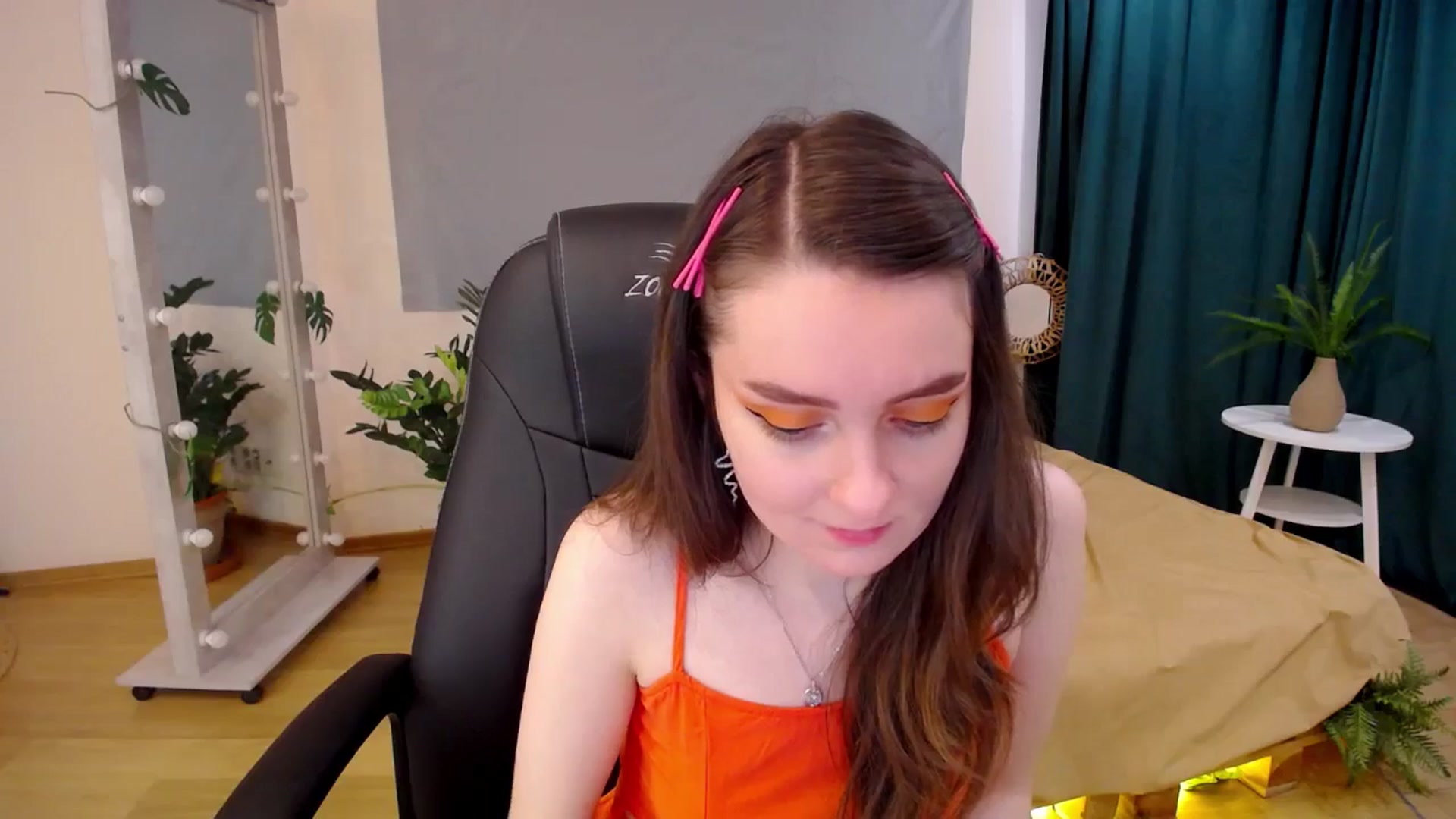 Gallery image thumbnail from Milim_Nava's myfreecams stream on, 06/29/2024, 10:35 image 13 of 20