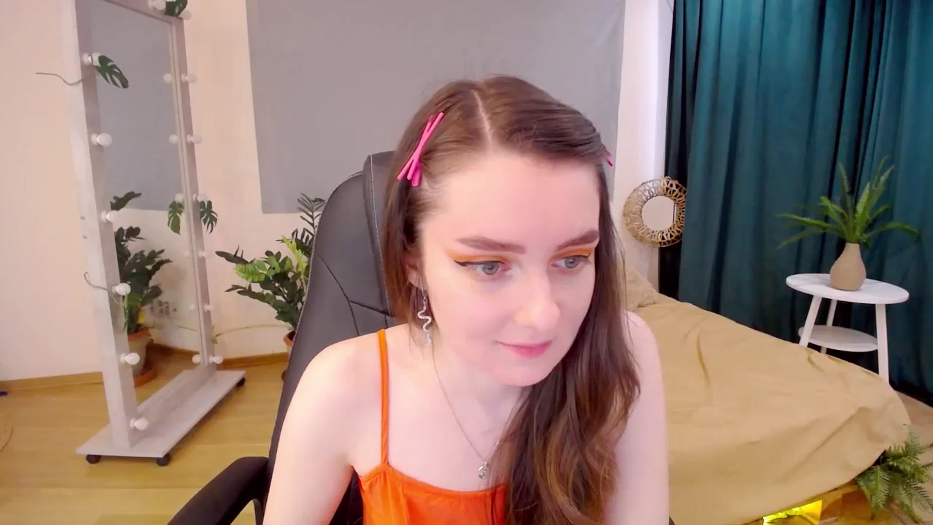 Gallery image thumbnail from Milim_Nava's myfreecams stream on, 06/29/2024, 12:12 image 12 of 20