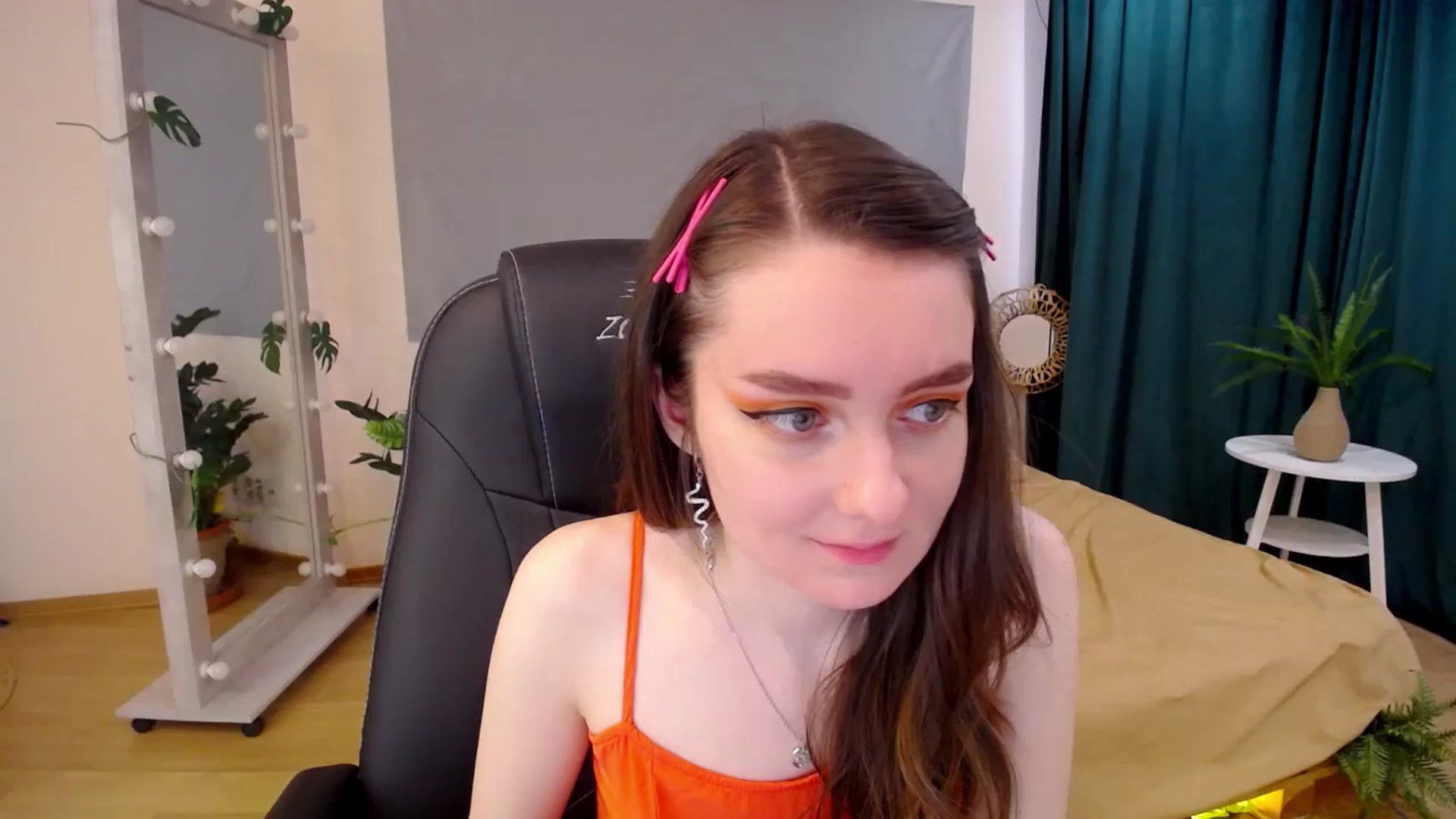 Gallery image thumbnail from Milim_Nava's myfreecams stream on, 06/29/2024, 12:12 image 4 of 20